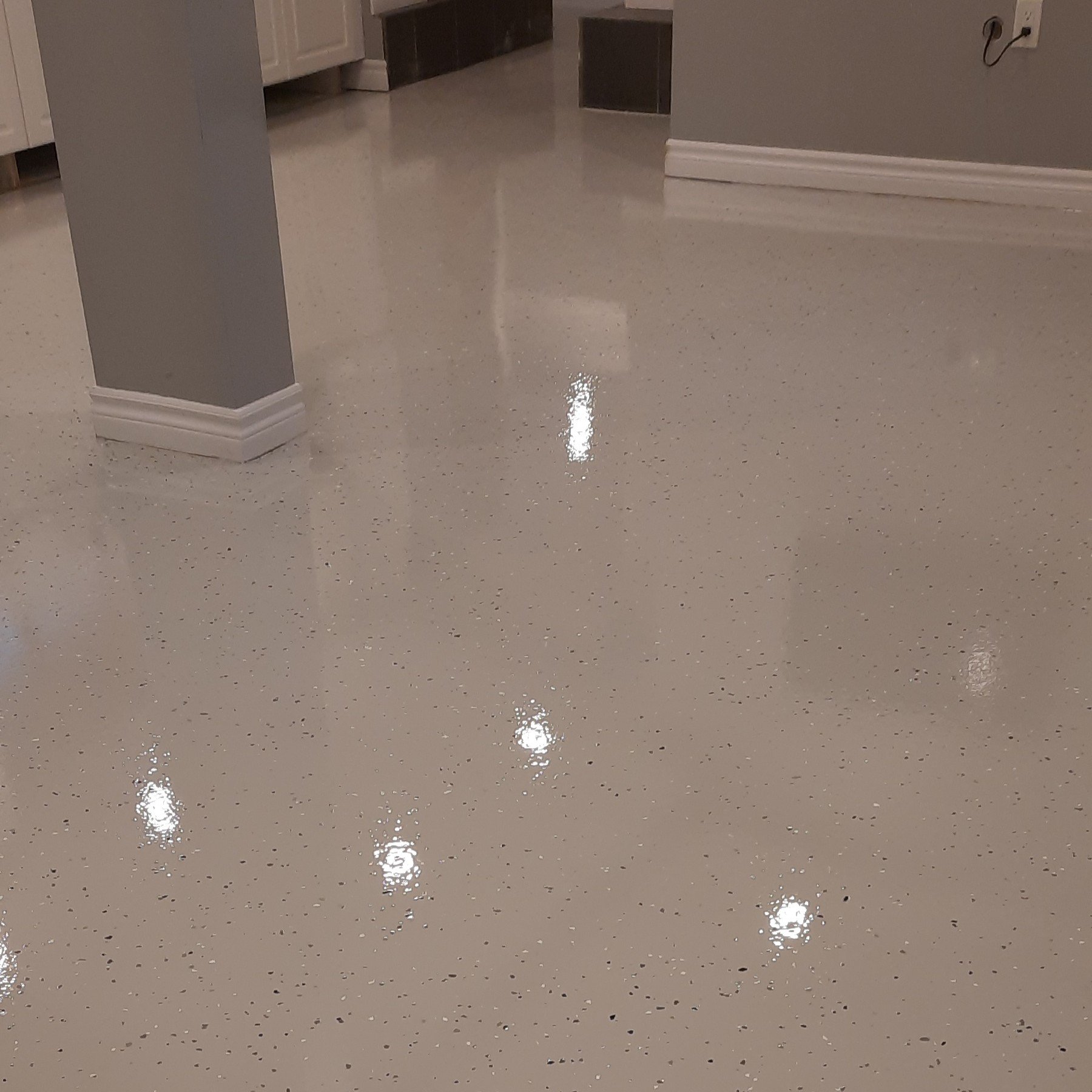 Partial Flake Epoxy - Residential 