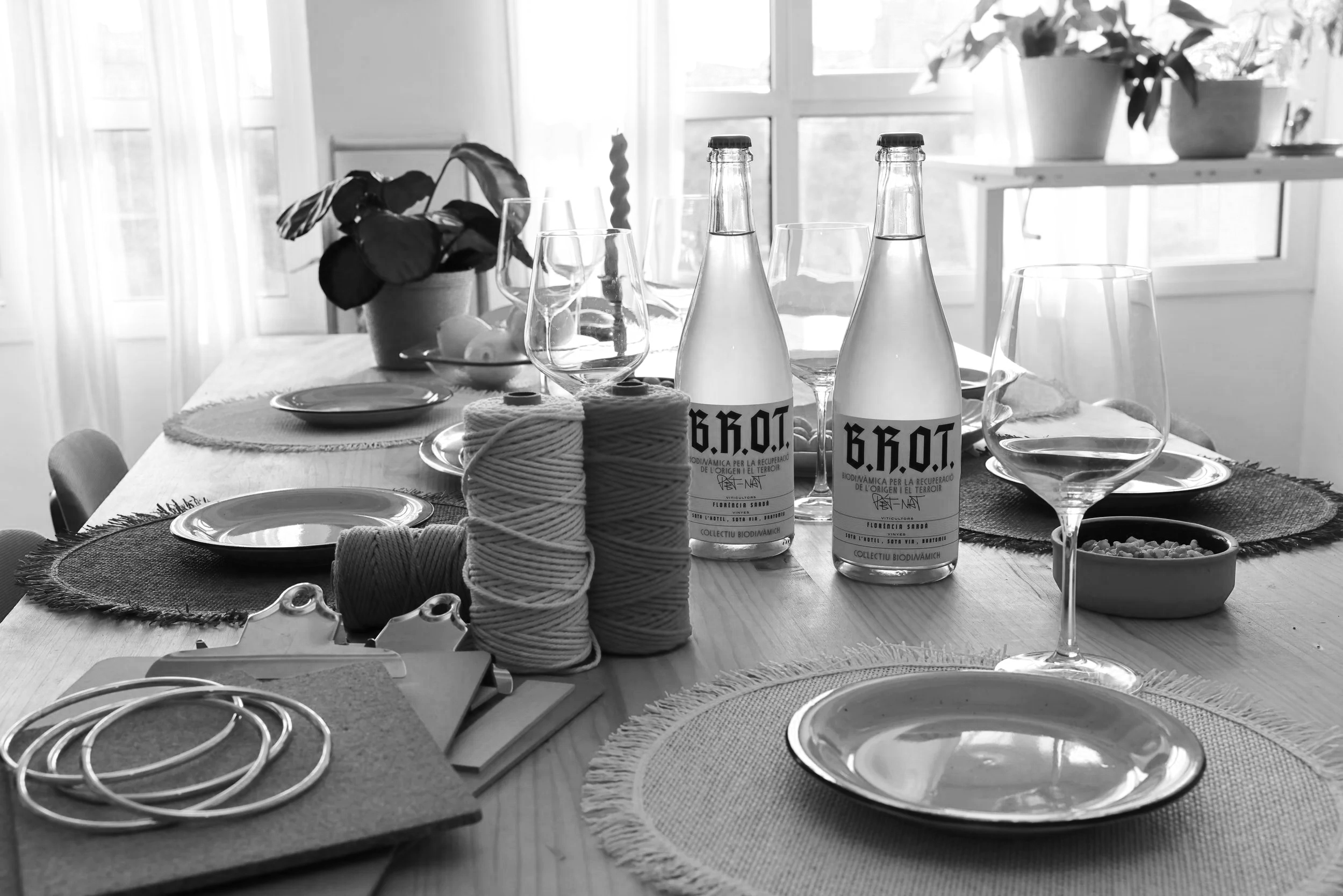 00024-Knot_Wine_Lab.png
