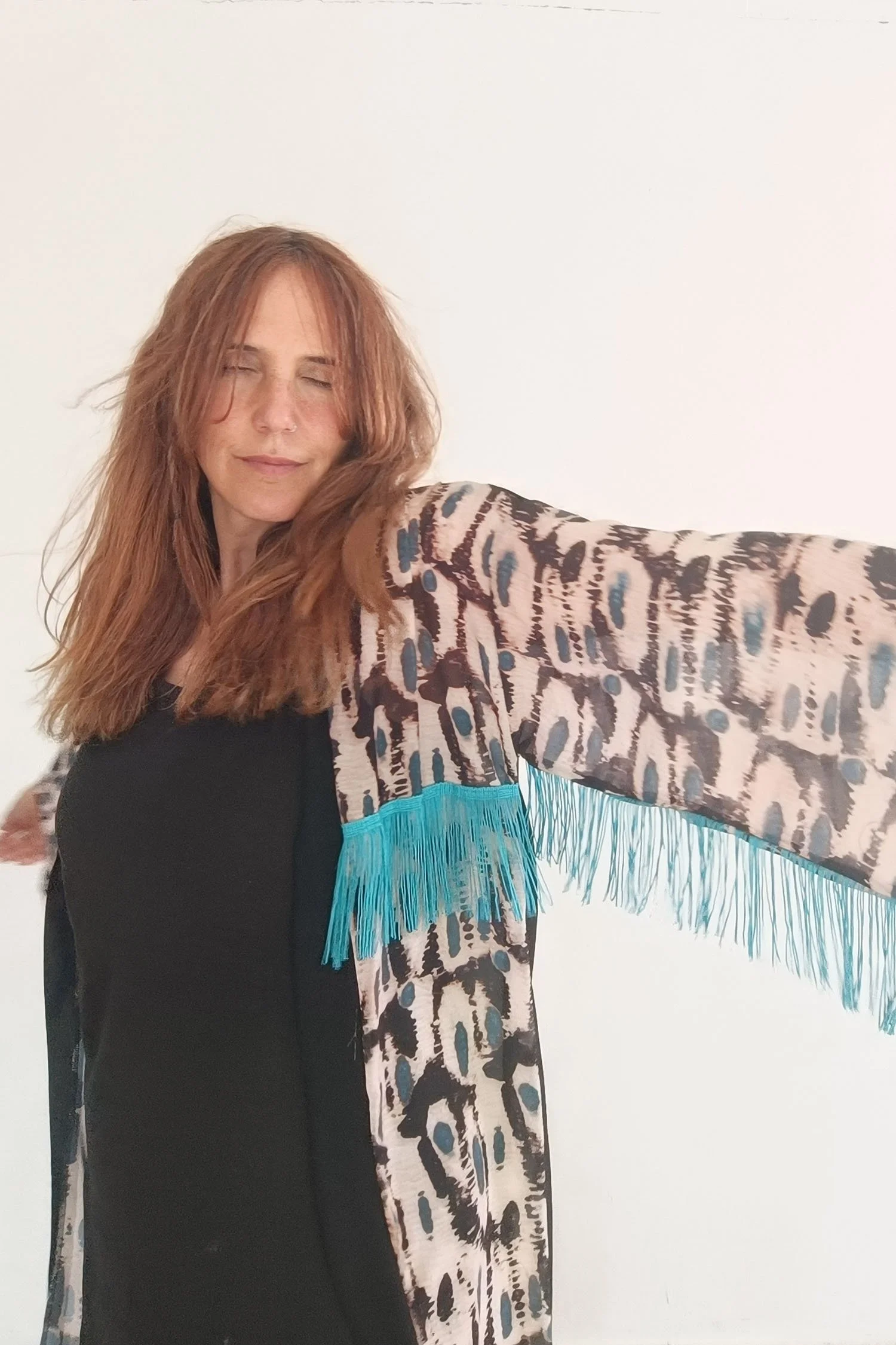 Kimono Agua Turquesa con flecos