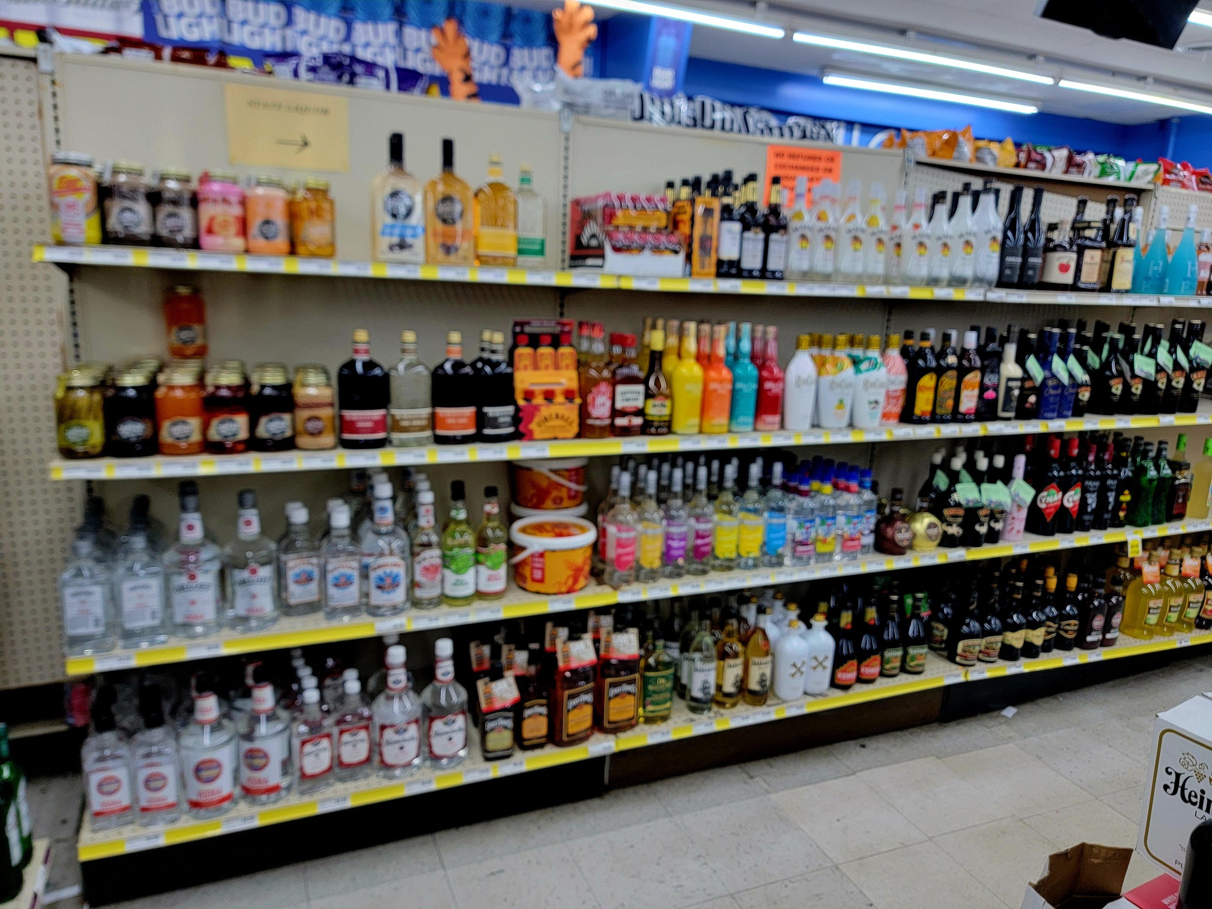 Ole Smoky, Vodka, Schnappes, Malibu, Blue Chair, Rumchata, Cruzan, Bailey's, Fireball, low proof liquor