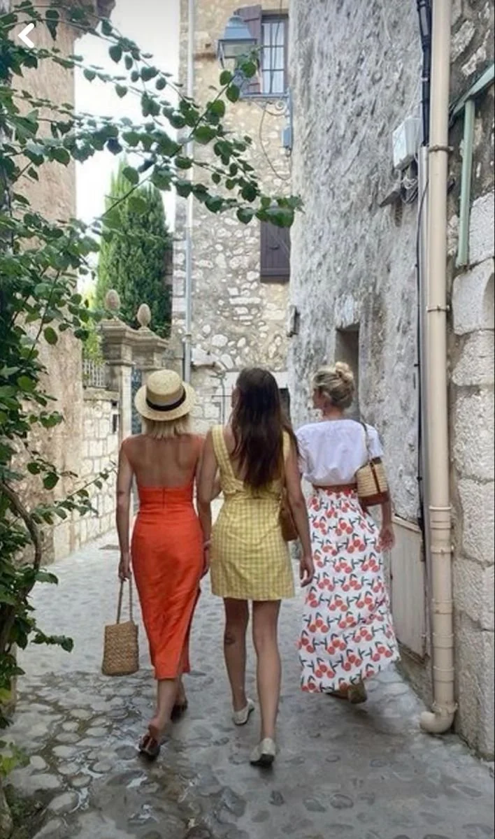 girls backs.jpg