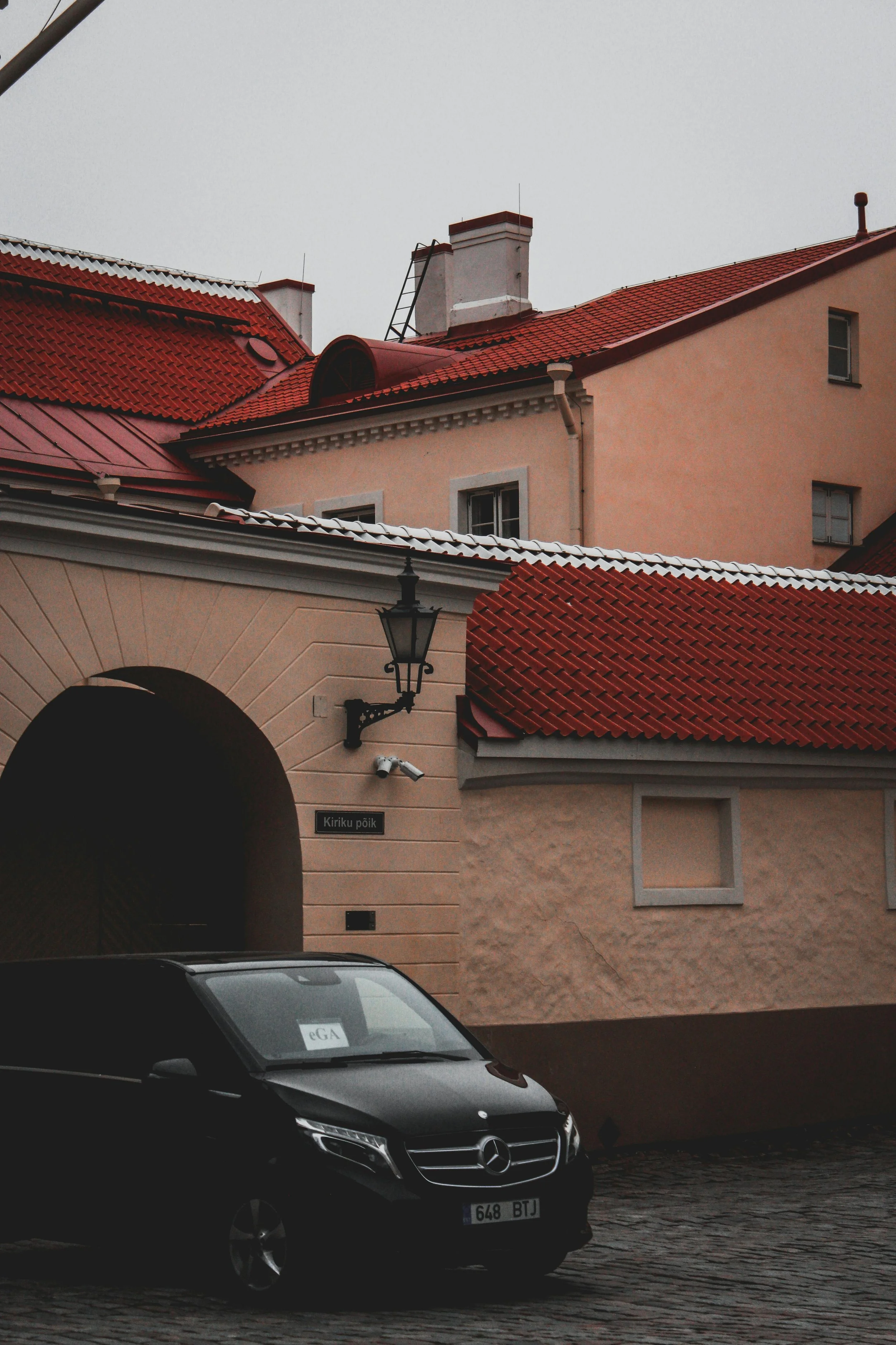 Private Chauffeur & Transfers
