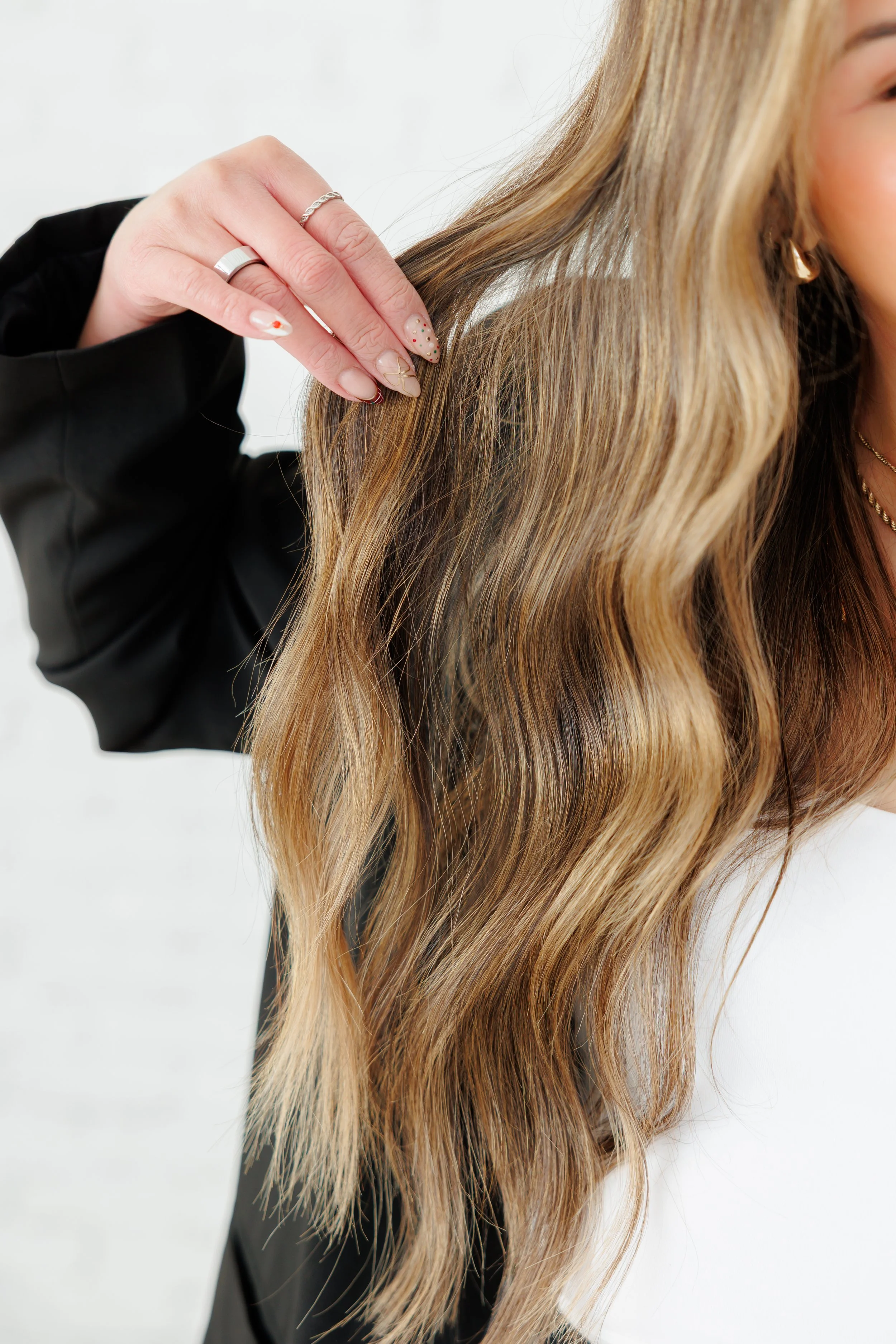 Dimensional Color & Blonding