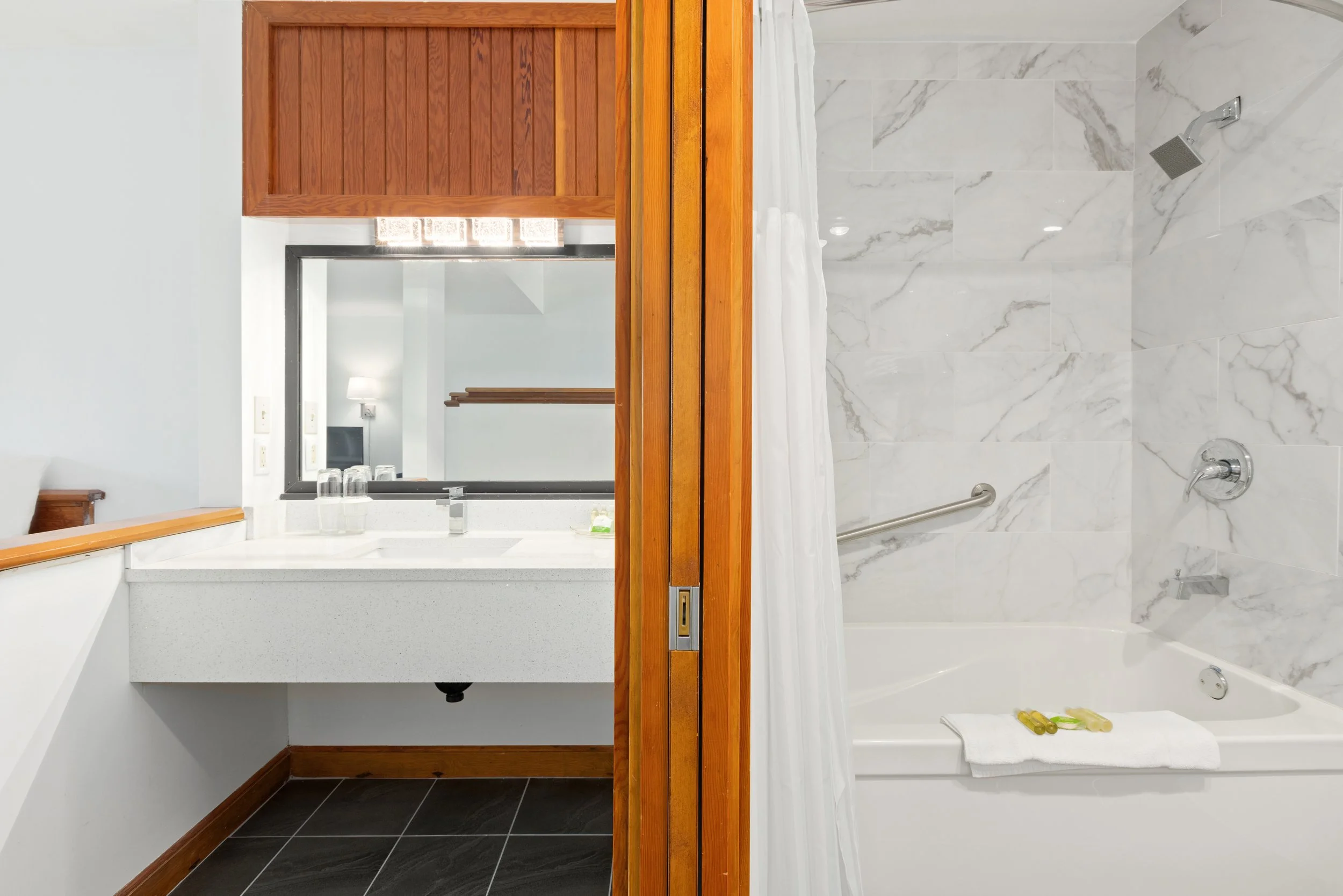 CPL_Two Queen Room_4.jpg