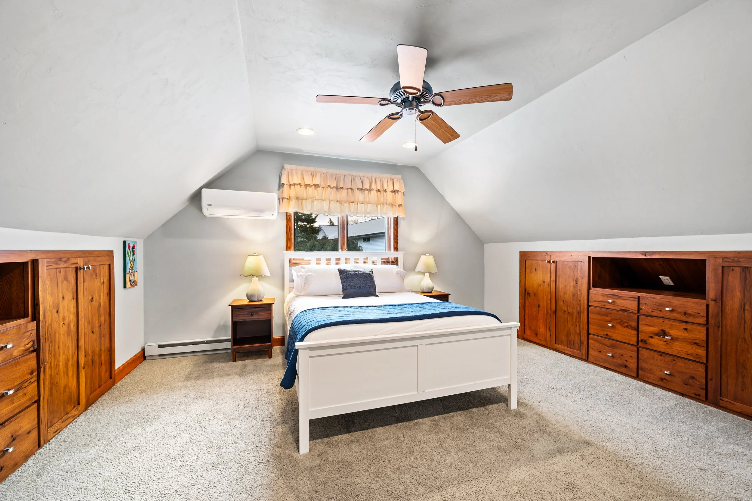 Edge of Park Rental Unit-16.jpg