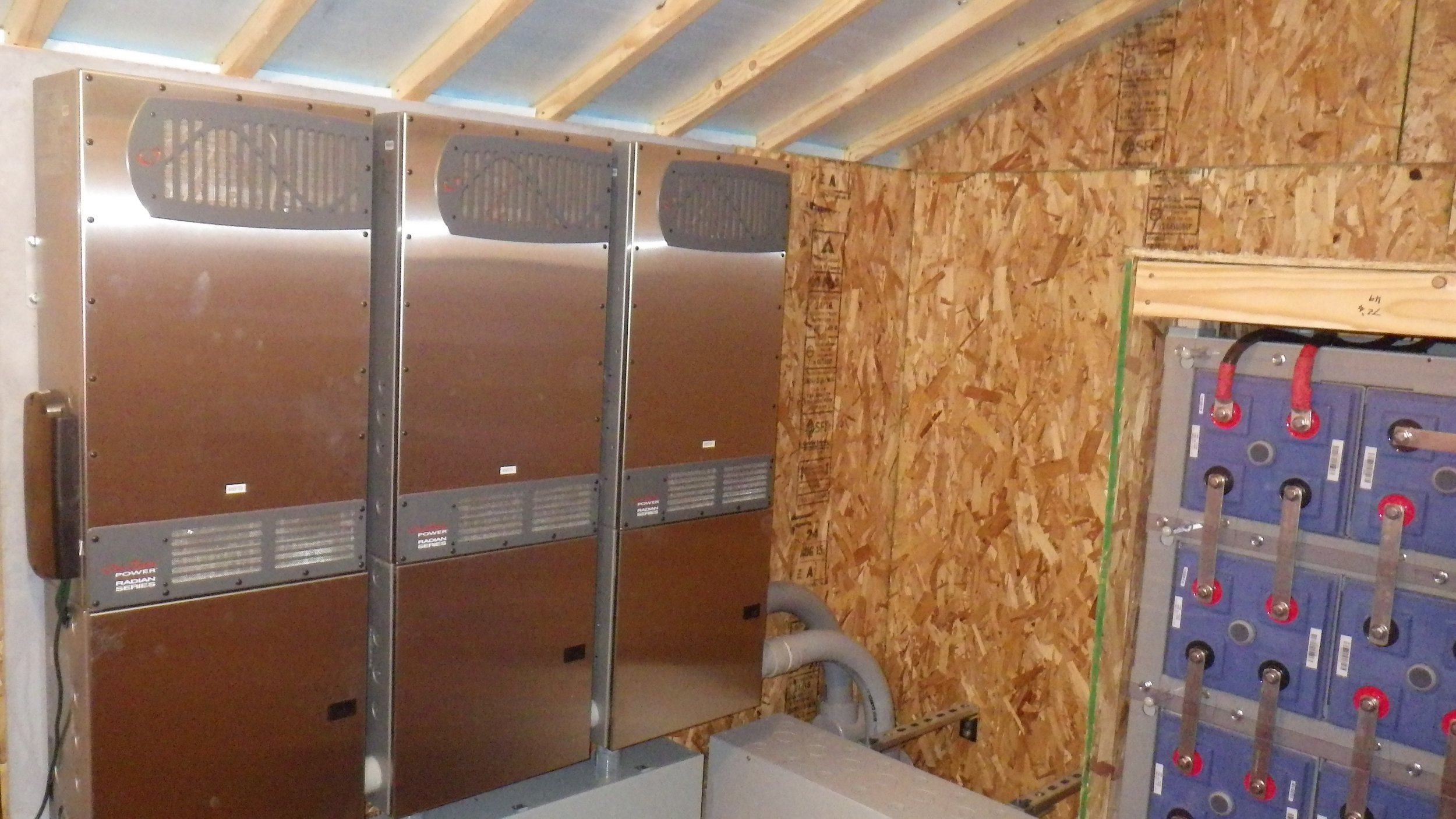 Grid-Tied battery Backup