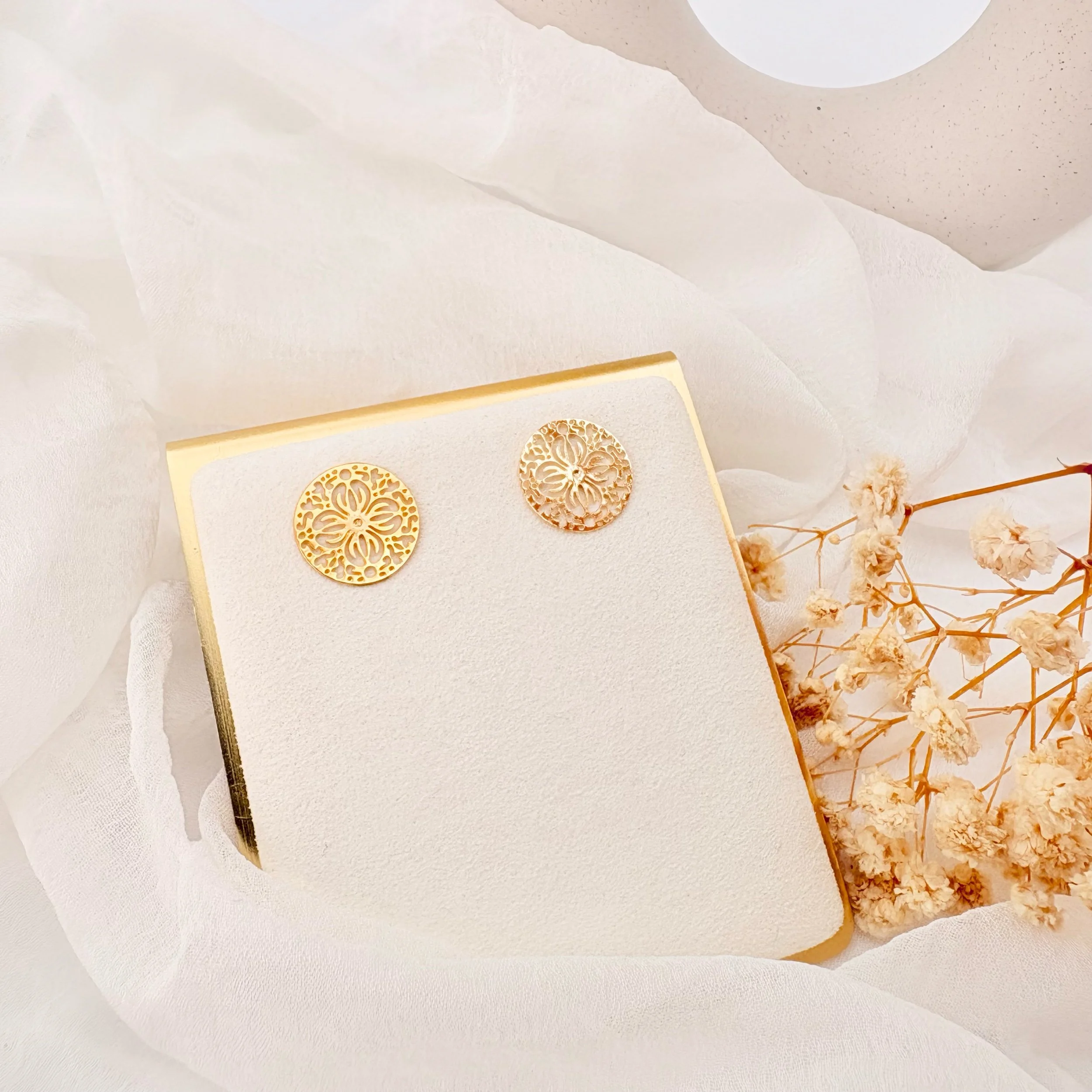 Arabesque Stud Earrings