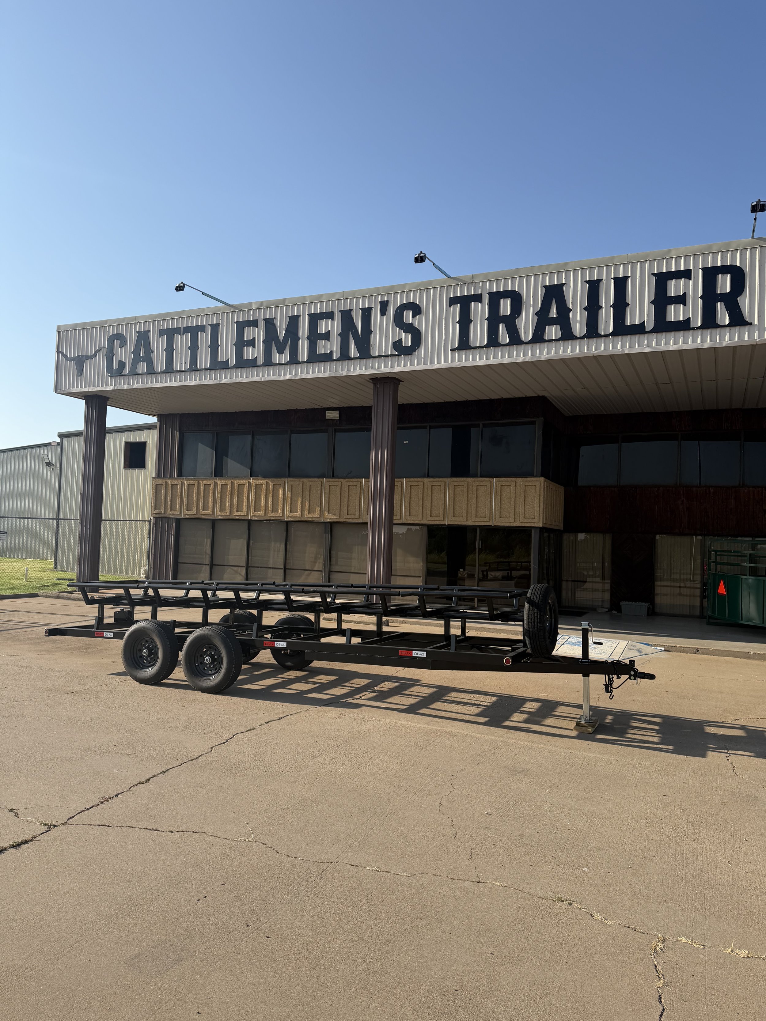 2026 De-Ax Bumper pull Hay Bale Trailer 5 Bale Individual Dump w/2-7ks