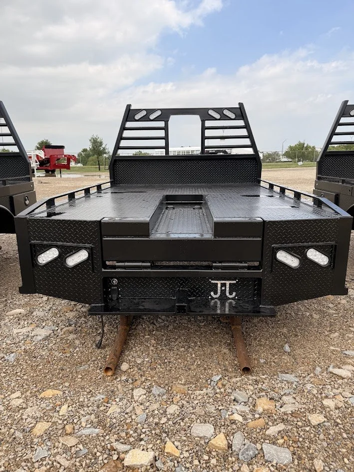 20-26 Ford/Chevy DW/LB haybed skirted