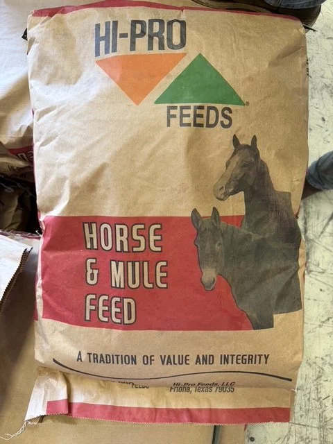 Horse & Mule Feed - 50lb : Hi-Pro / Trouw Nutrition North America 13403395