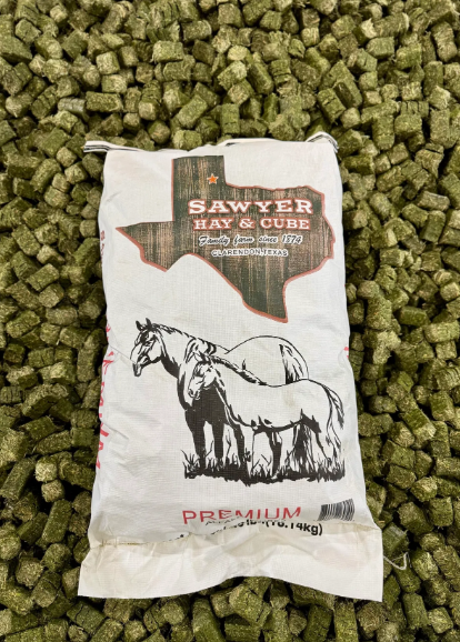 Premium Alfalfa - 50LB Bag Vendor : Sawyer Hay & Cube