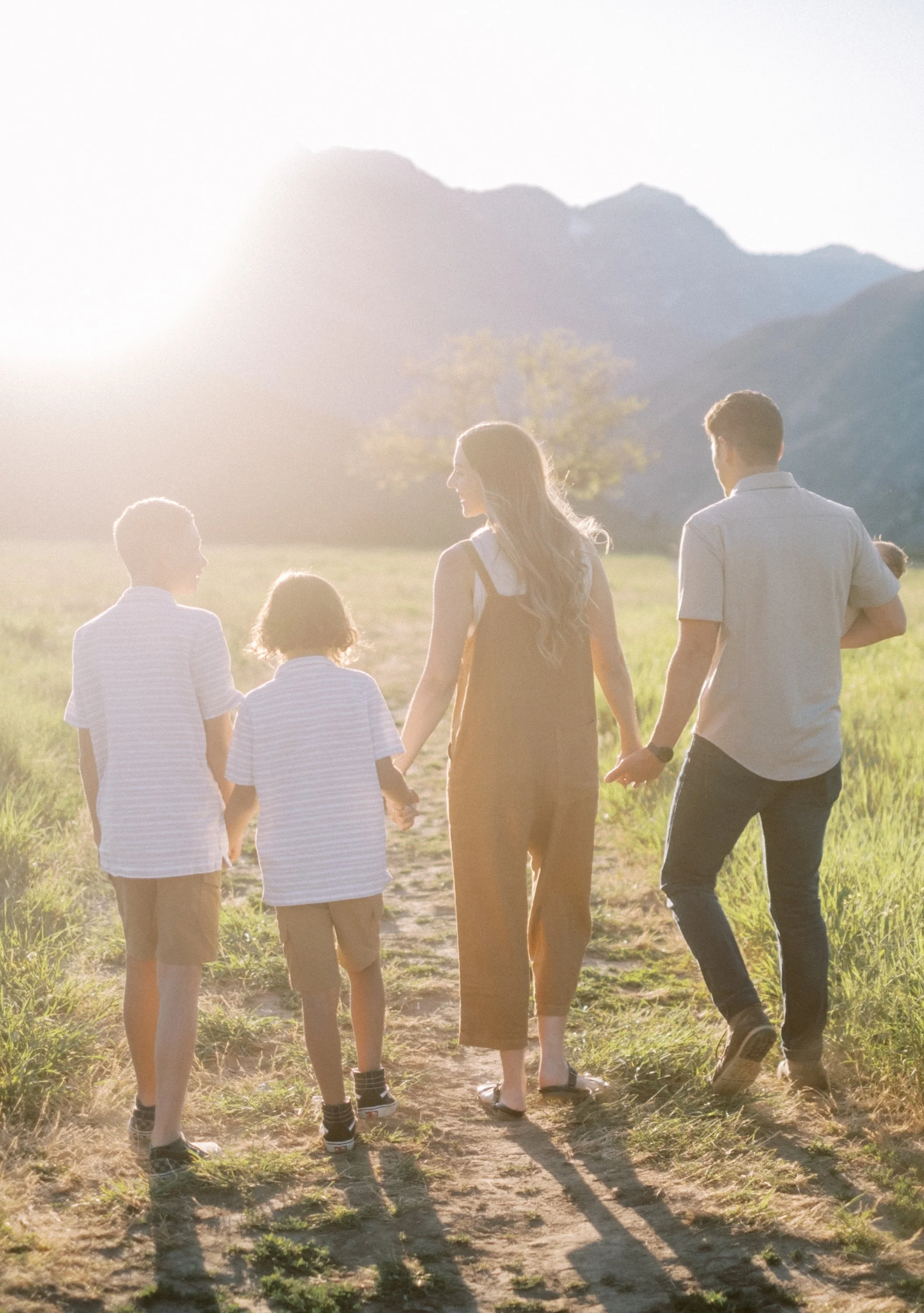 Arndt Fam 2022 - edit-1.jpg