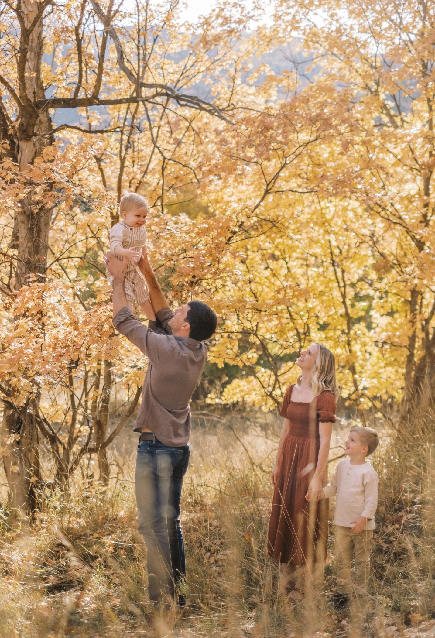 Schelm fam 10.21-19.jpg