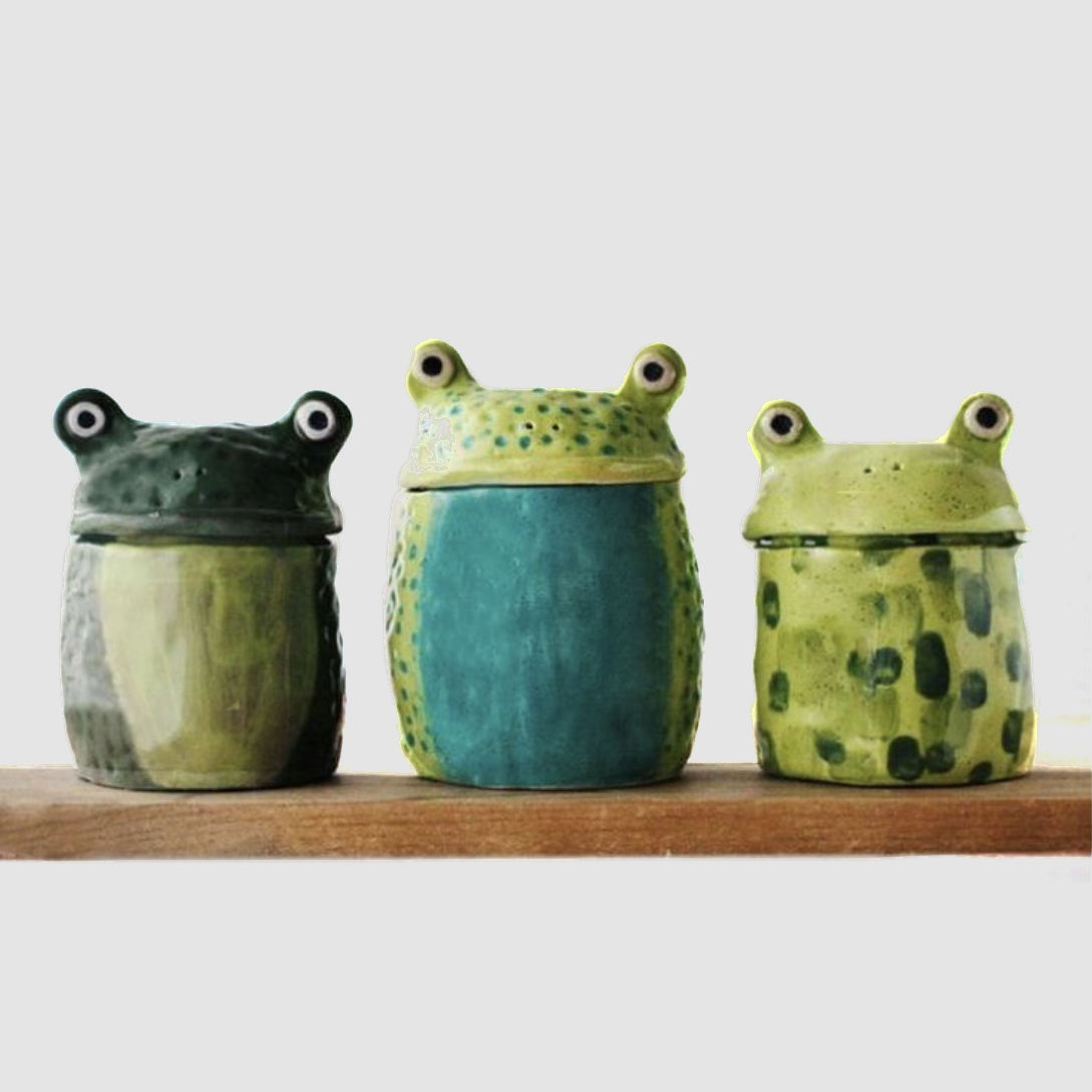 17 MAY SUN Pottery Kids Frog Pots