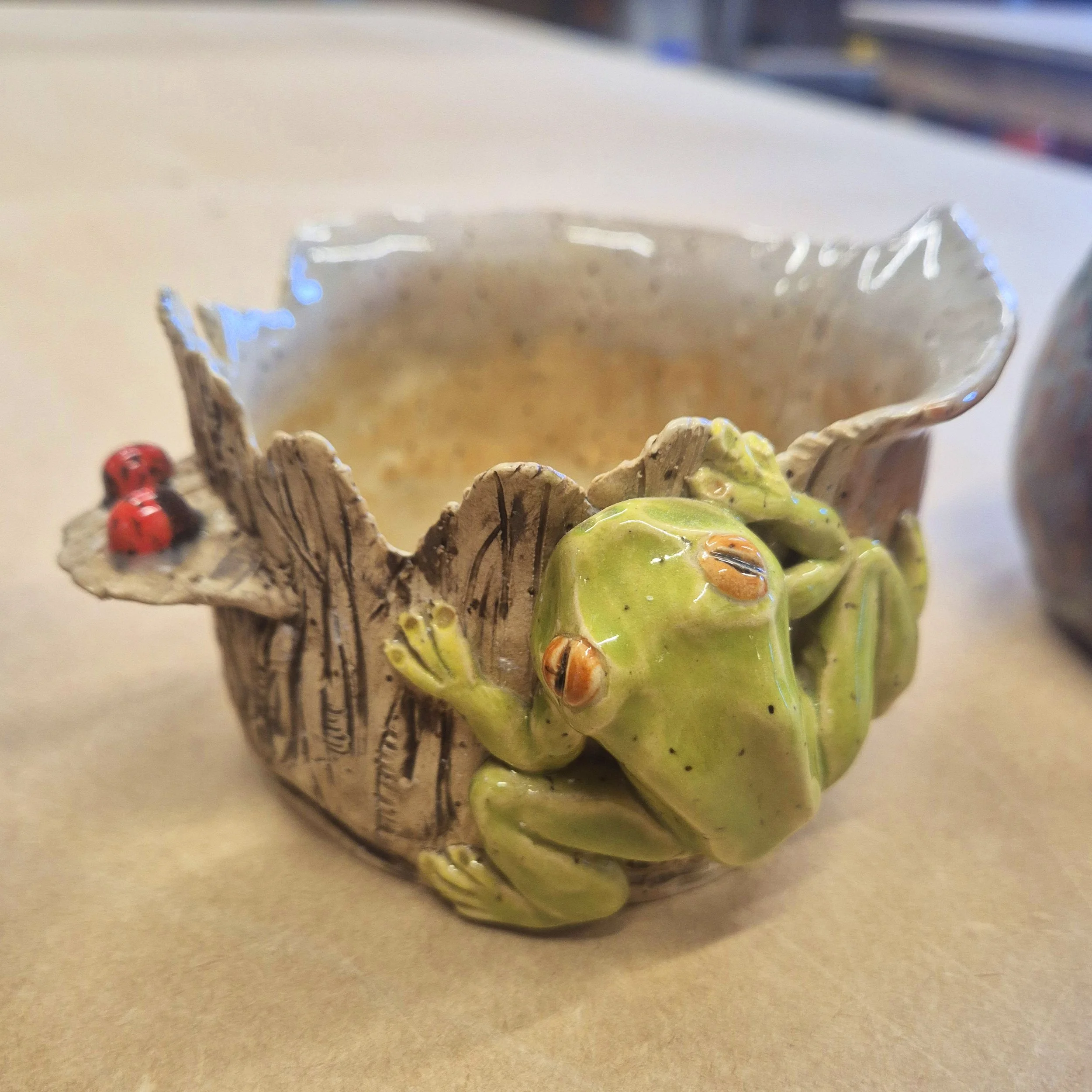 Intermediate Scupture Pot.jpg