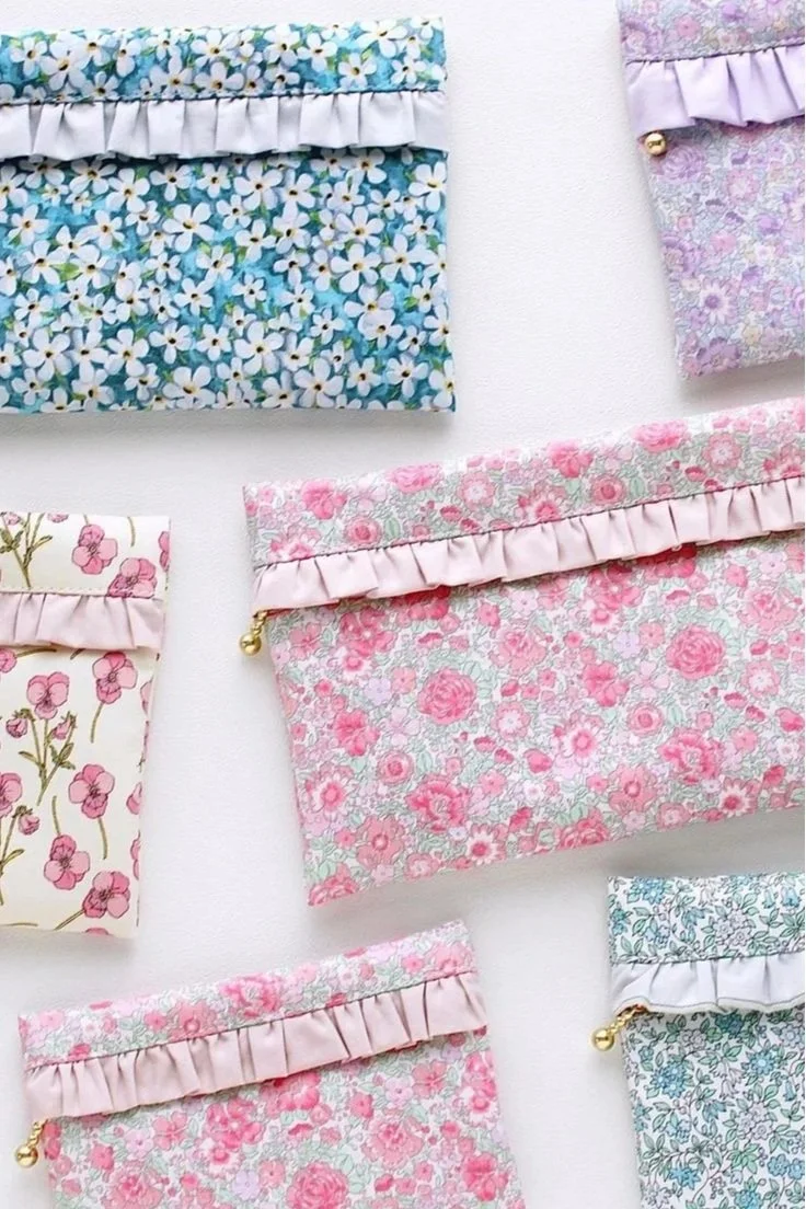 8 OCT THU Sewing Cosmetic Bag