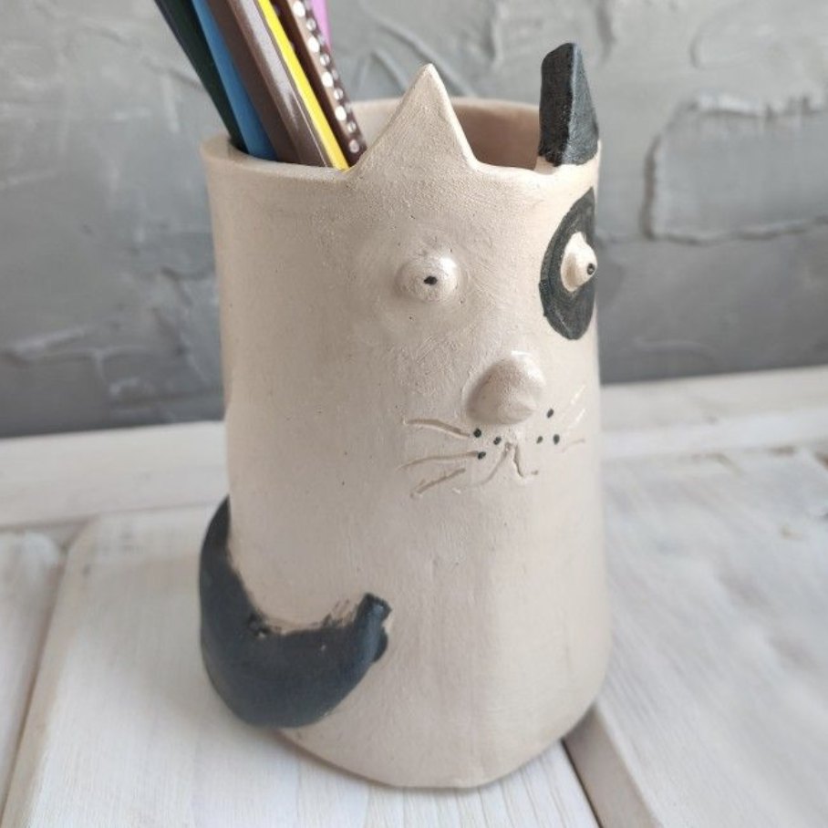 Cat Pencil Holder.png
