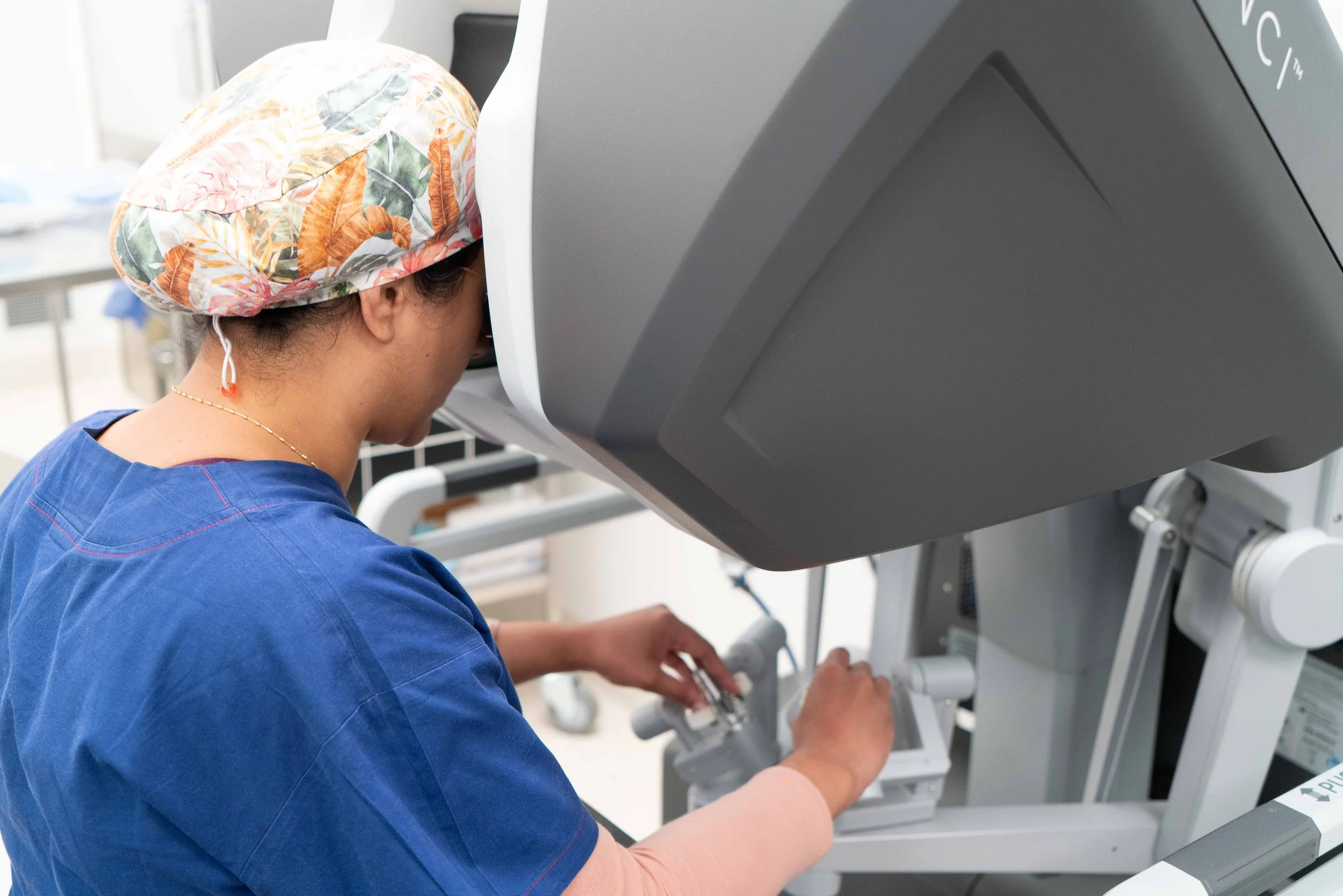 Building Expertise in Robotic Gynaecological Surgery