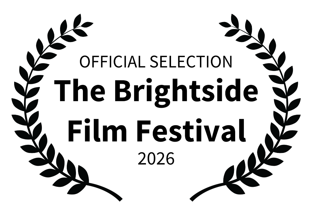 Black award ribbon with gold and blue accents, with text that reads 'Best Customer Service'.