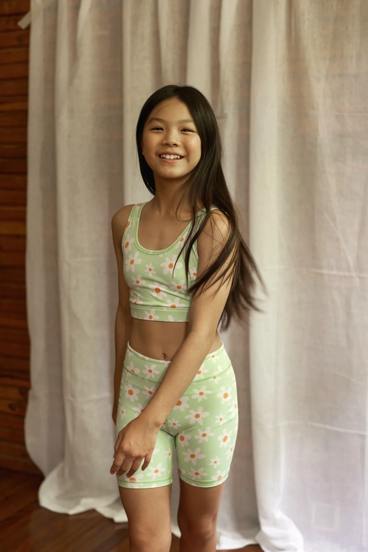 girls-activewear-bike-shorts-mint-floral.png