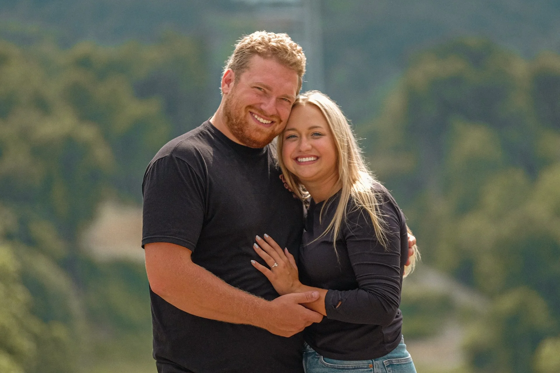 Engagement Photos (09_09_23)-043.jpg