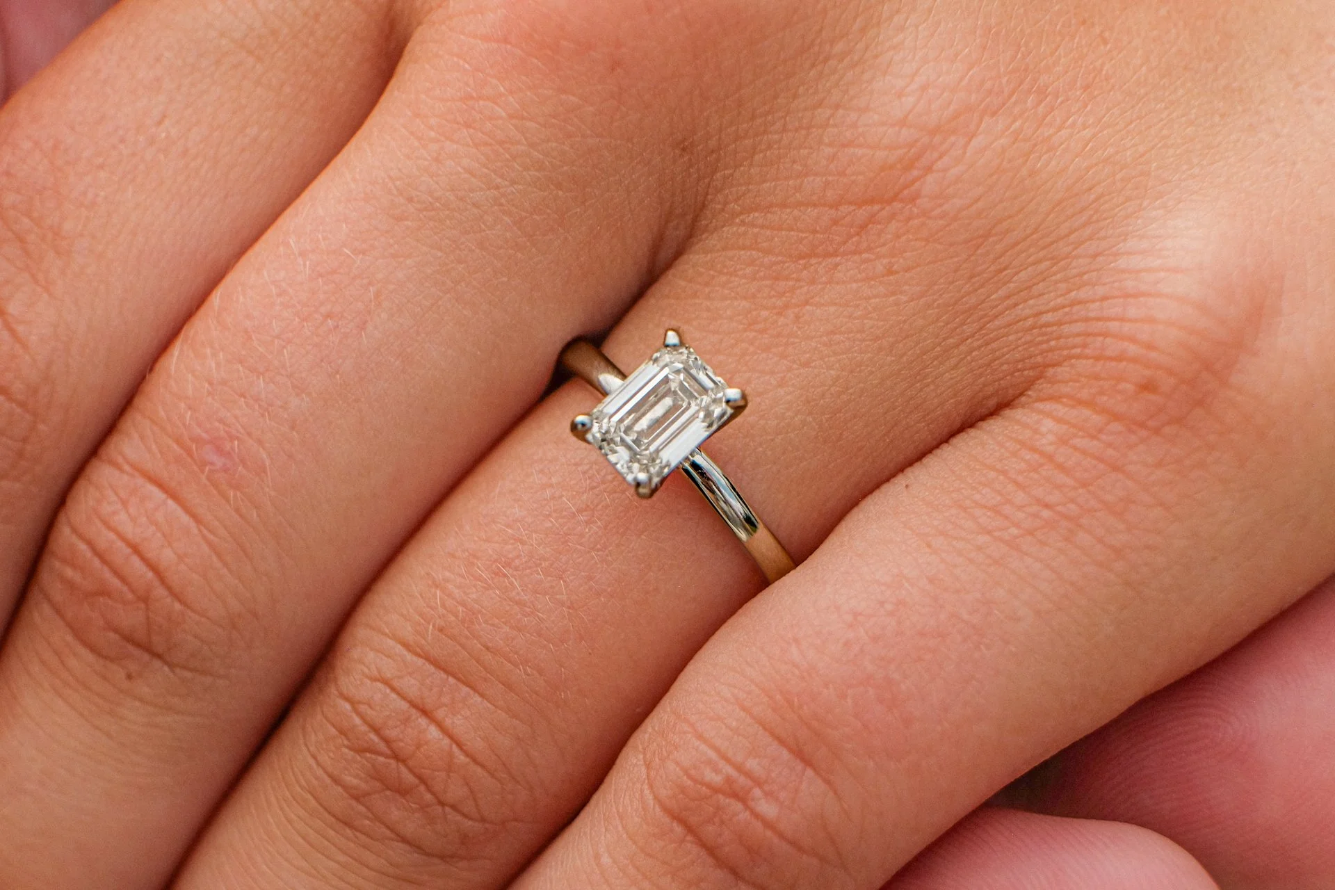 Engagement Photos (09_09_23)-016.jpg