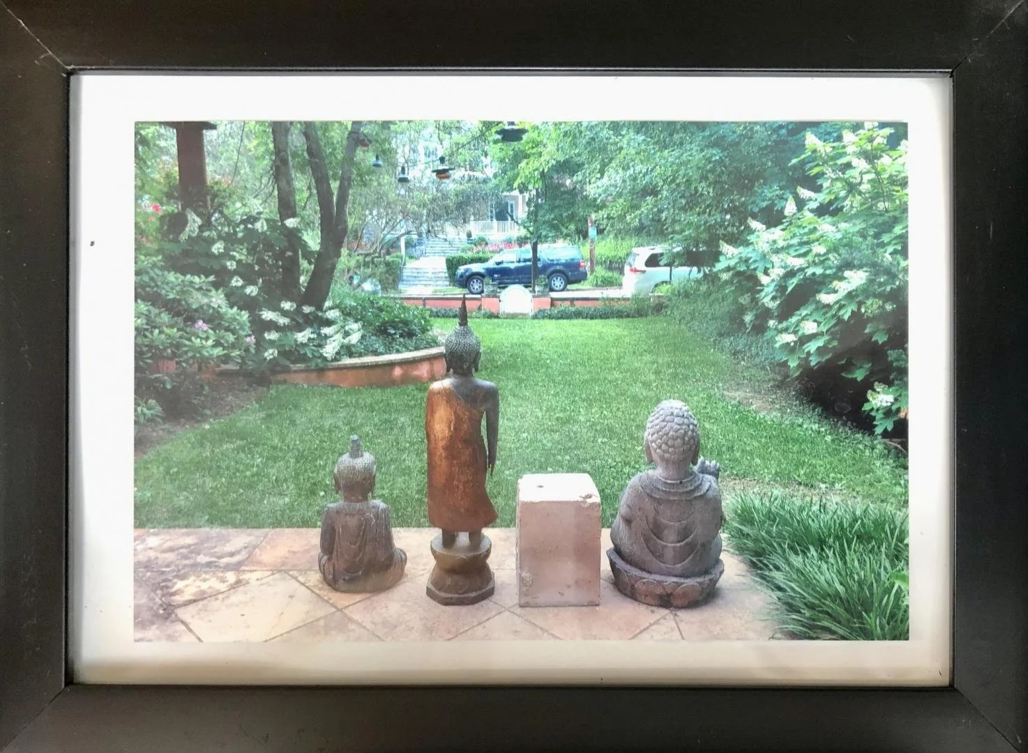 Paul Mahon,  Untitled (statues at Pink House),  4" x 6", 6" x 8" (framed)