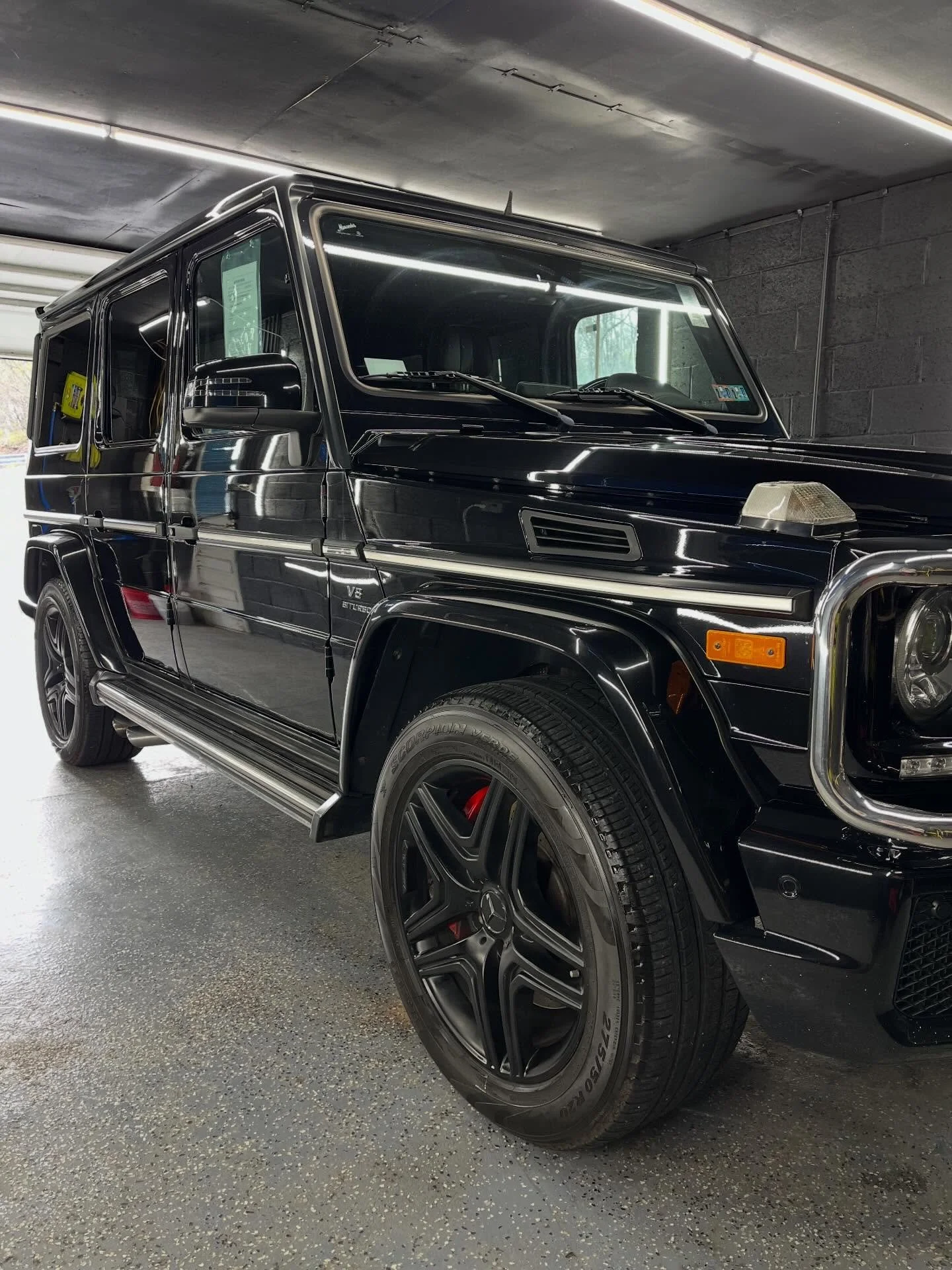 Clean, protected, and finished the right way.

This G-Wagon came in for our Signature Protection Detail&mdash;built to refresh the entire vehicle and leave it looking sharp from every angle.

Carefully hand washed and dried, followed by a 6-month sea