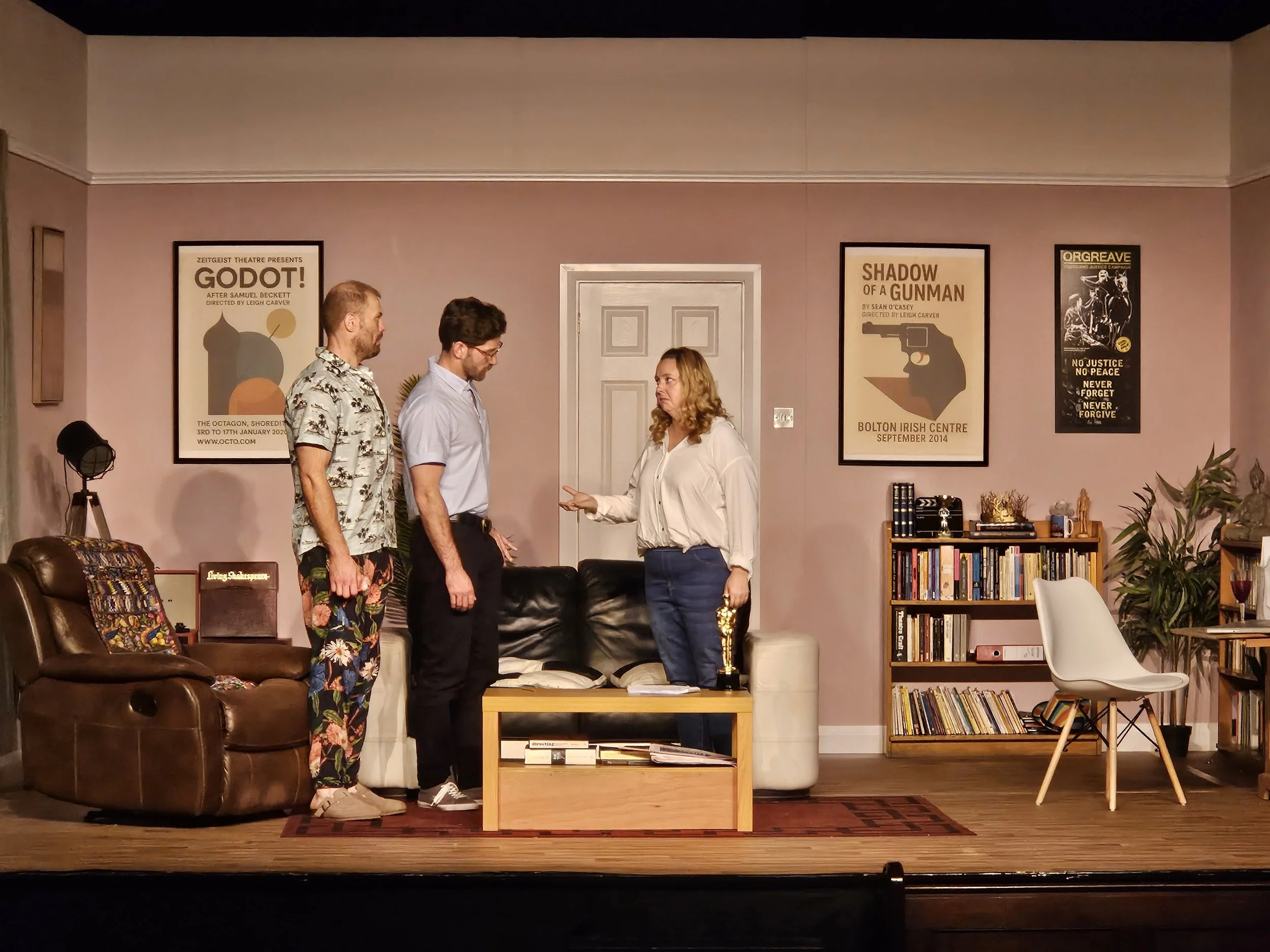 Full cast of Ulster American on set at Bright Umbrella