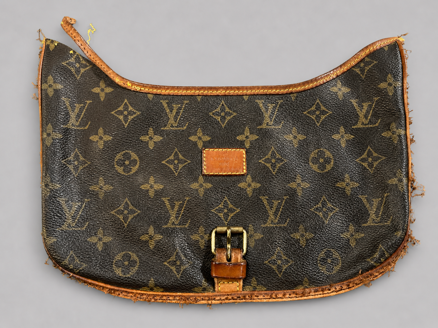 Restored Louis Vuitton Samur 30