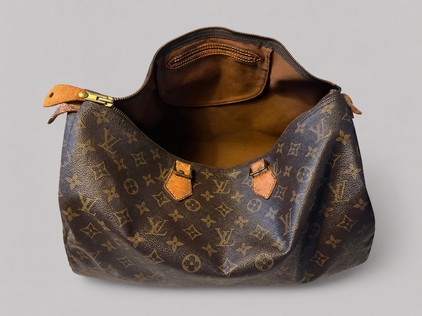 ChatGPT Image Apr 28, 2026 at 09_18_37 PM.png