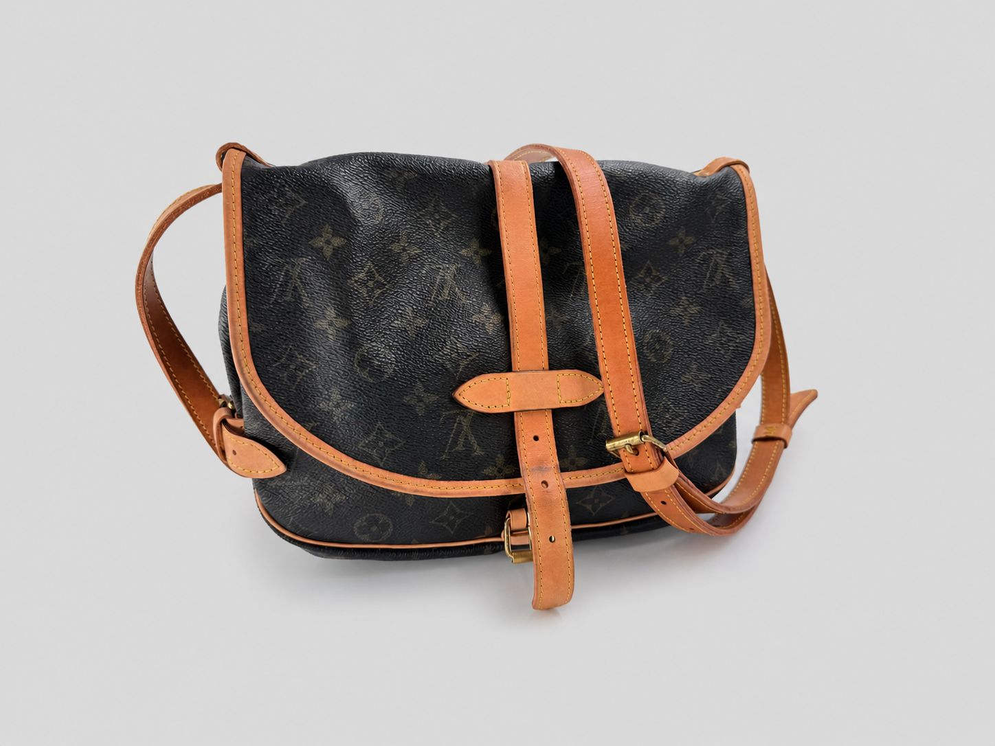 Restored Louis Vuitton Samur 30