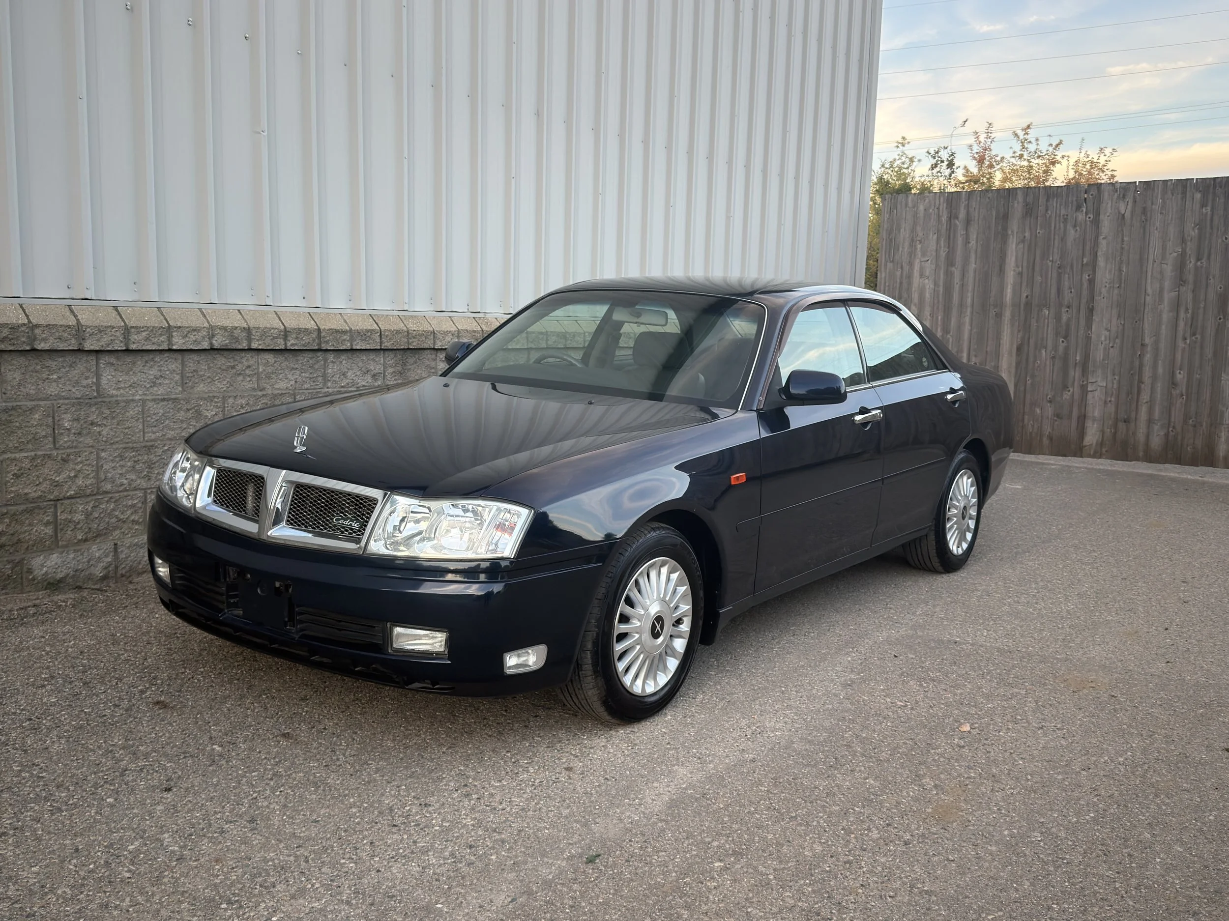2001 Nissan Cedric