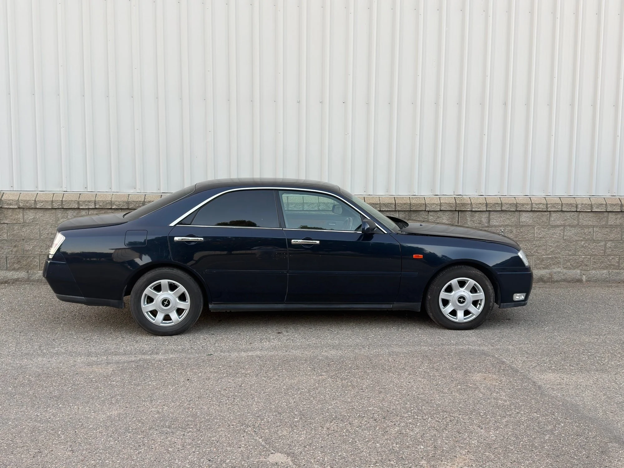 04 - Right side.jpg
