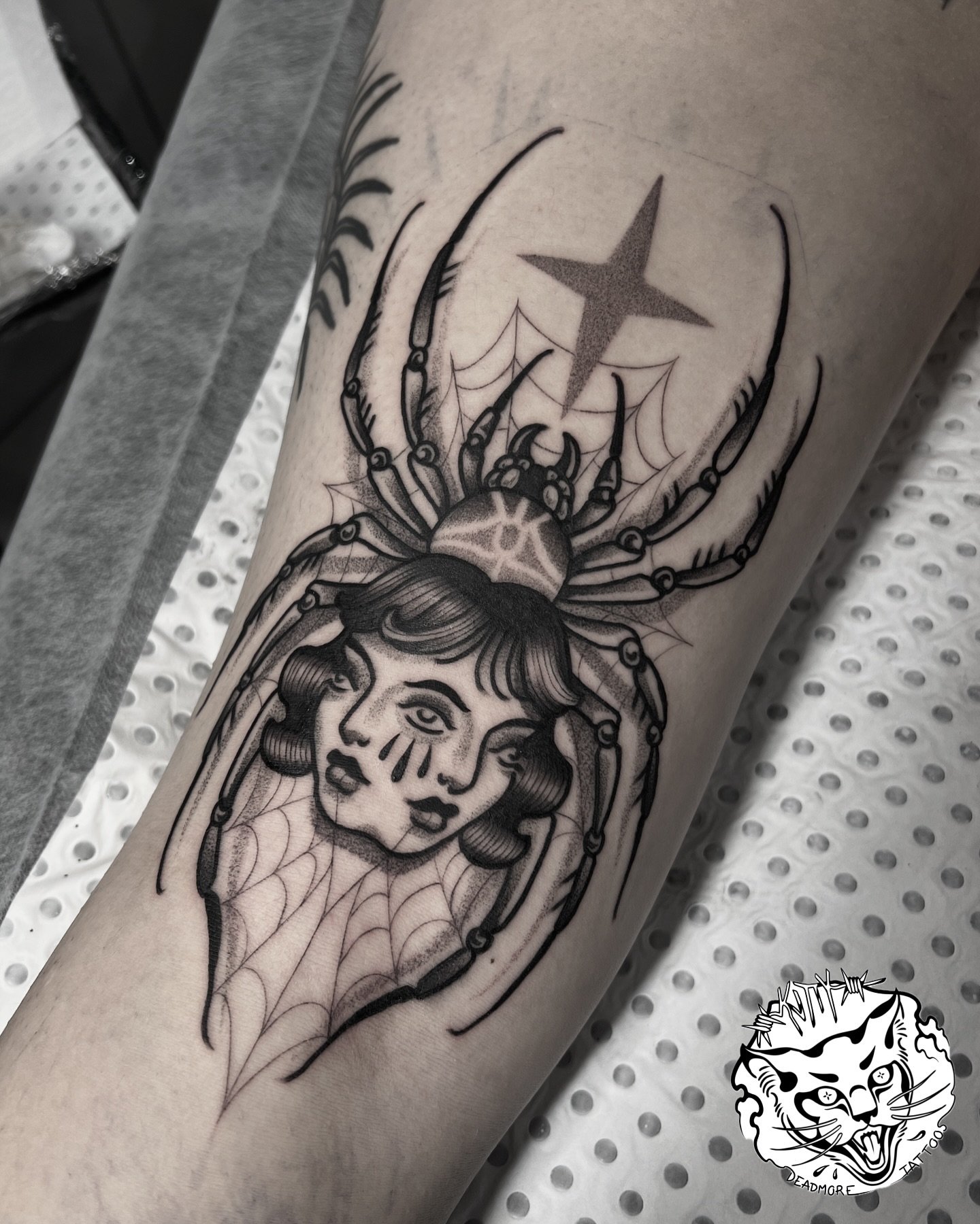 From that reel 🕷️

#blackworktattoos#spidertattoo#btattooing#blxckink#brisbanetattooartist#tattoosbrisbane#blackworkers