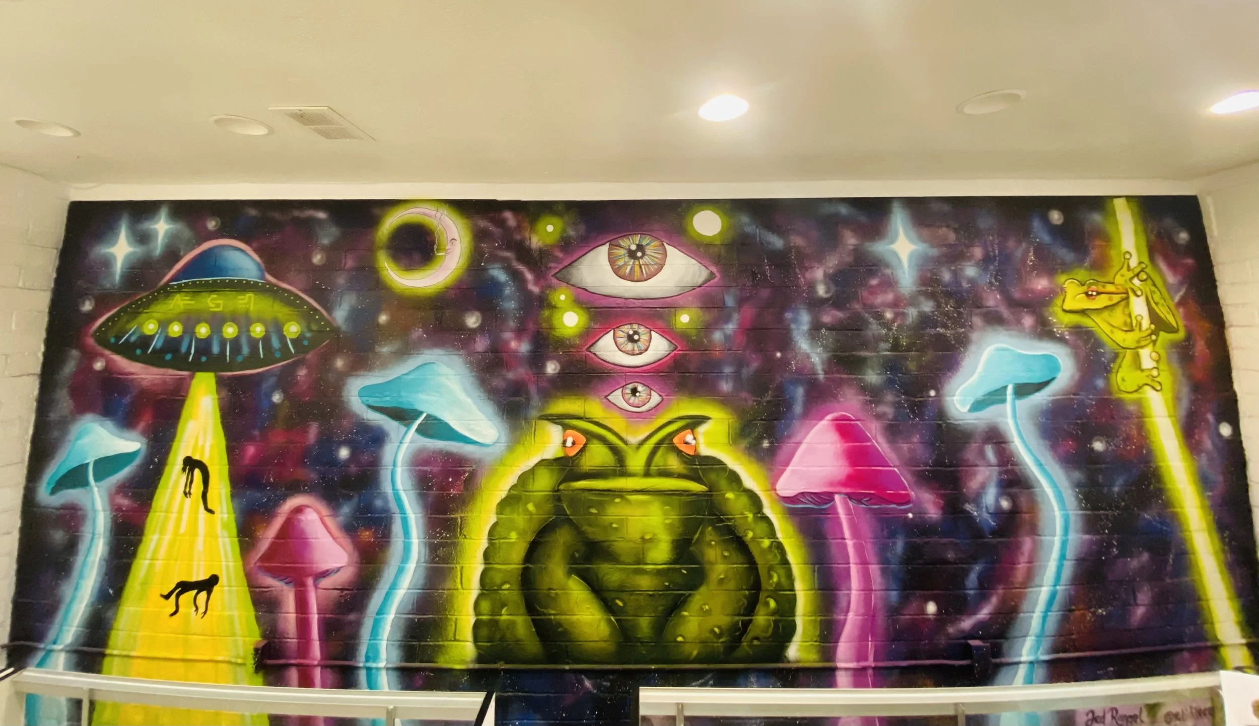 Dispensary Mural 

Mentone, Ca
2022