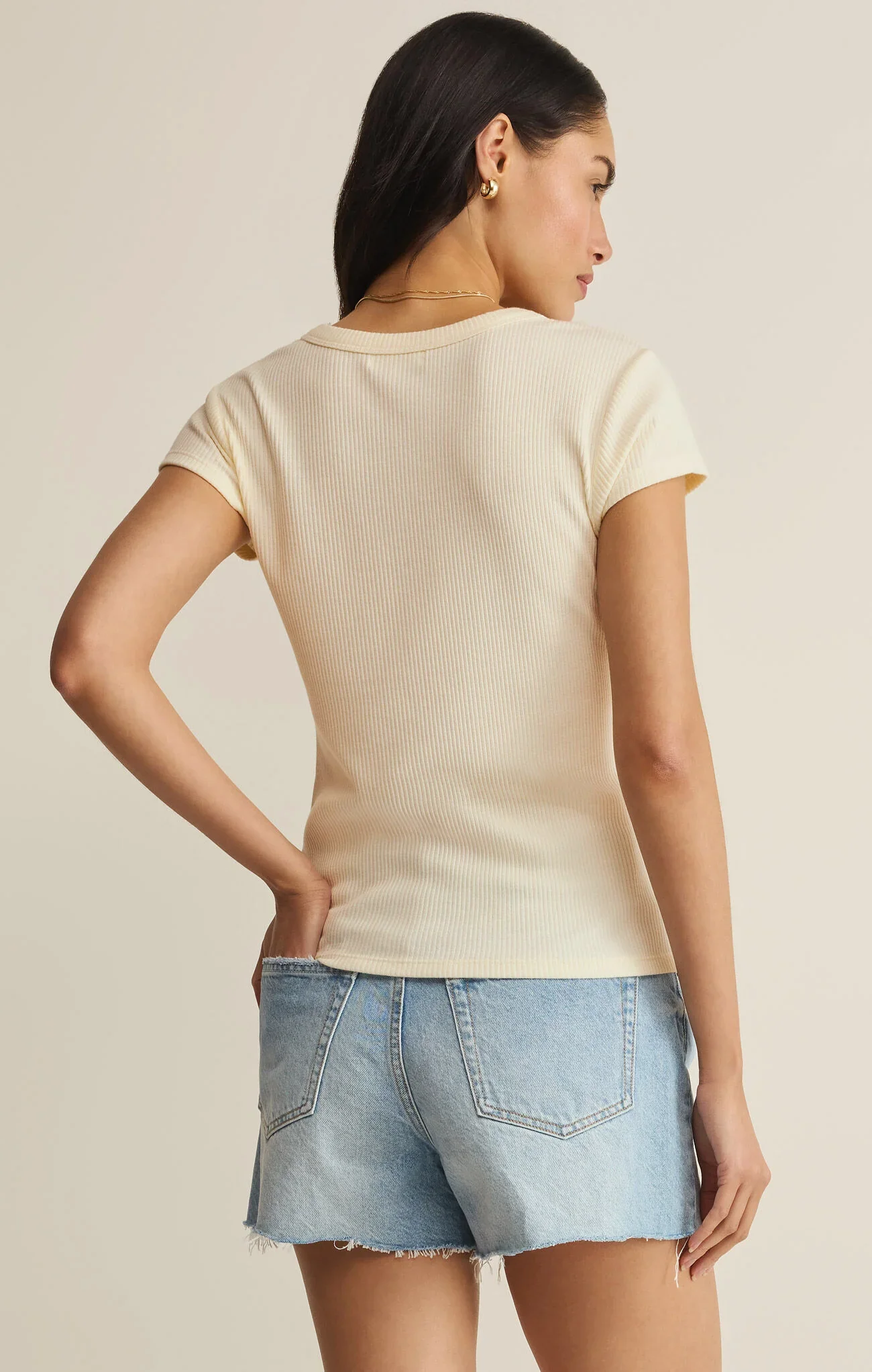 leisurelytee4.webp