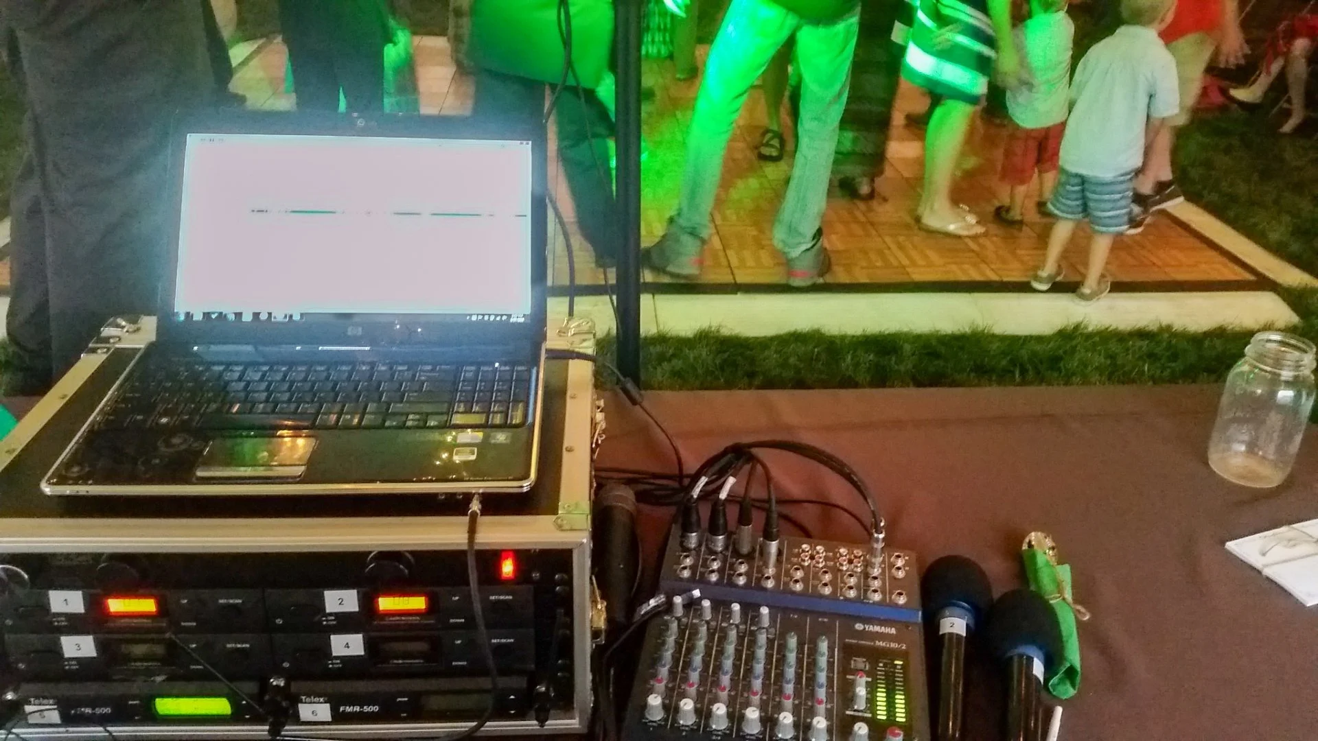 Push-Play-Production-Events_DJServices dj-equipment-service.jpg