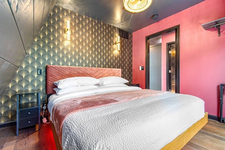Virgo Bedroom.jpeg