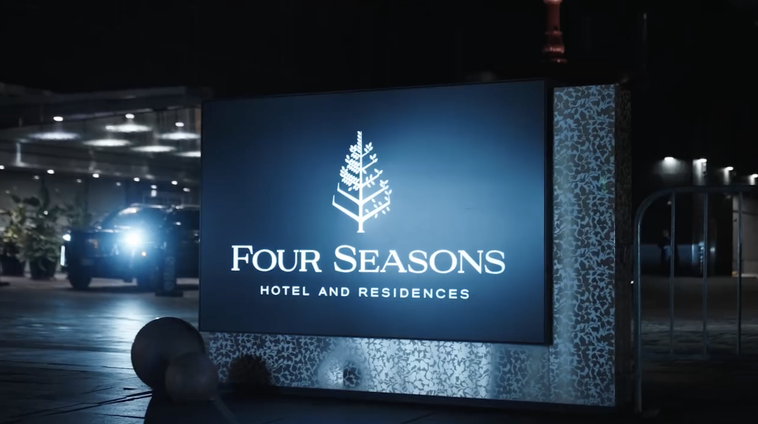 Golden Globes x Tiff - 2024