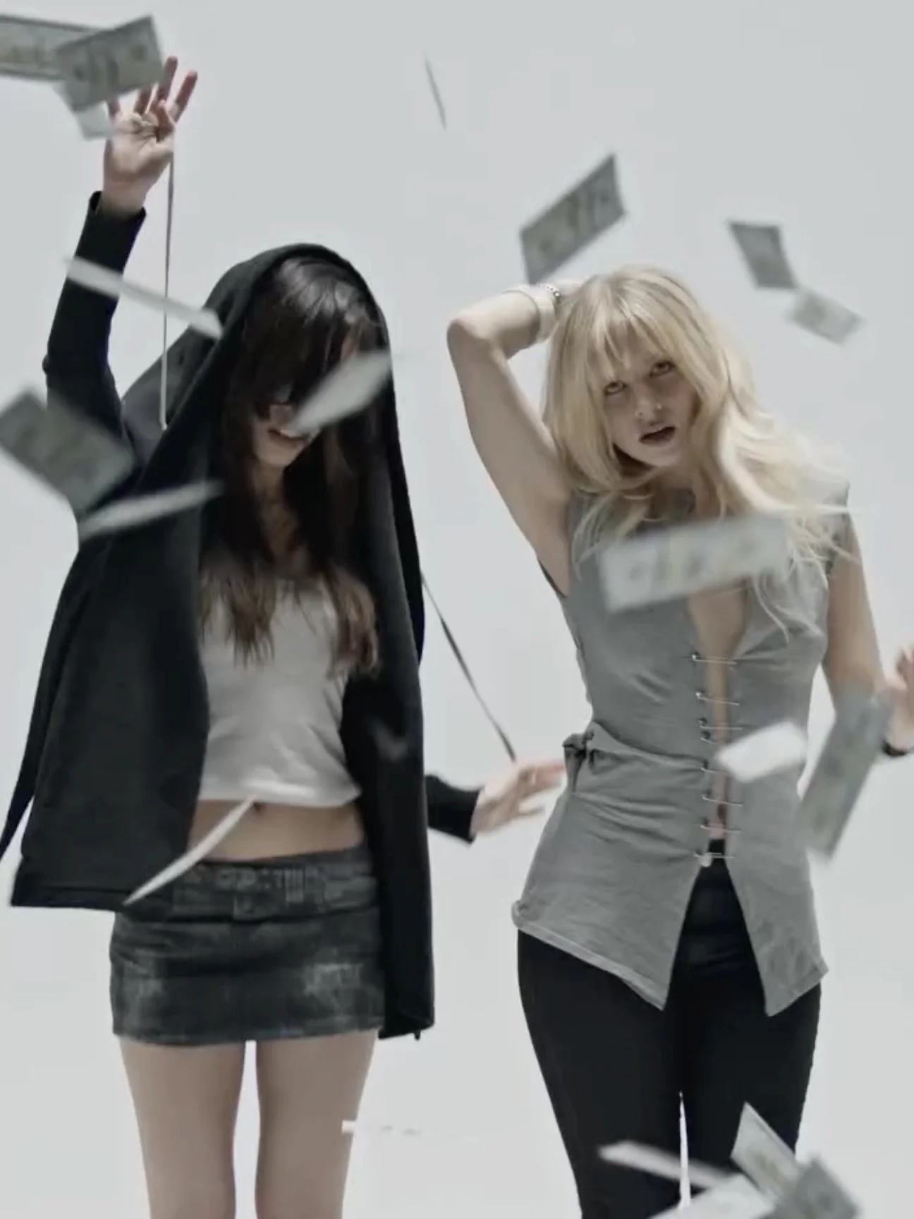 iheartluster - mgna crrta - 2025