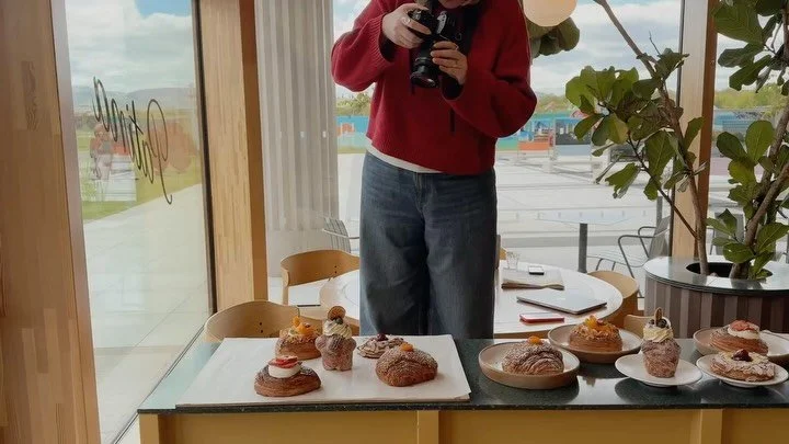The Social team headed up to sunny Edinburgh Park to capture some fresh content for our client Patina, a beautifully designed bakery known for its all-day offering, thoughtful details, and warm, community feel ☕️

@sapori.miei and @rachel.robertsphot