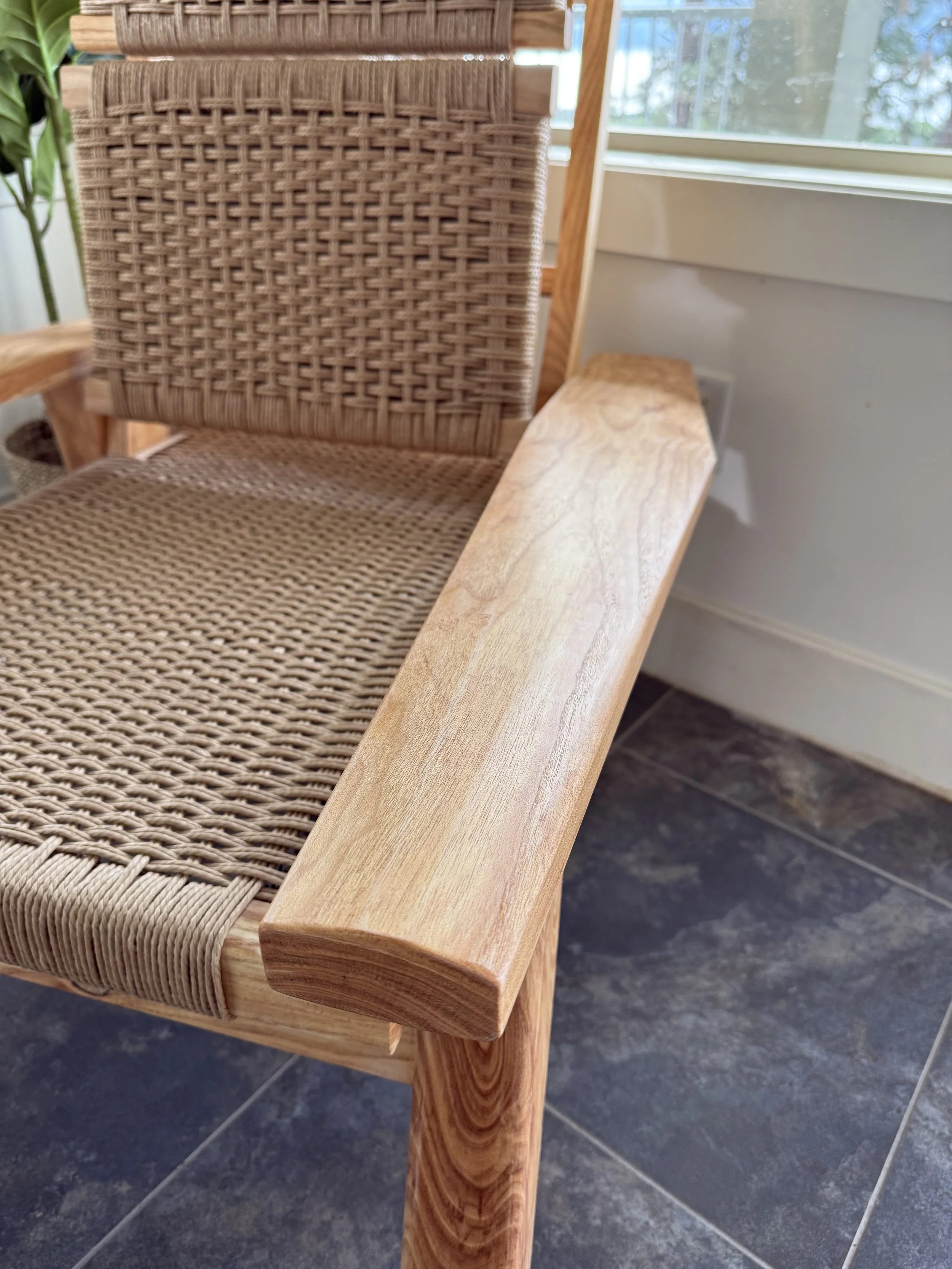 Avion-Wicker-Weave-Lounge-Chair-Indoor-Outdoor-Custance-Home-Decor-Luxury-Furniture-5.jpeg