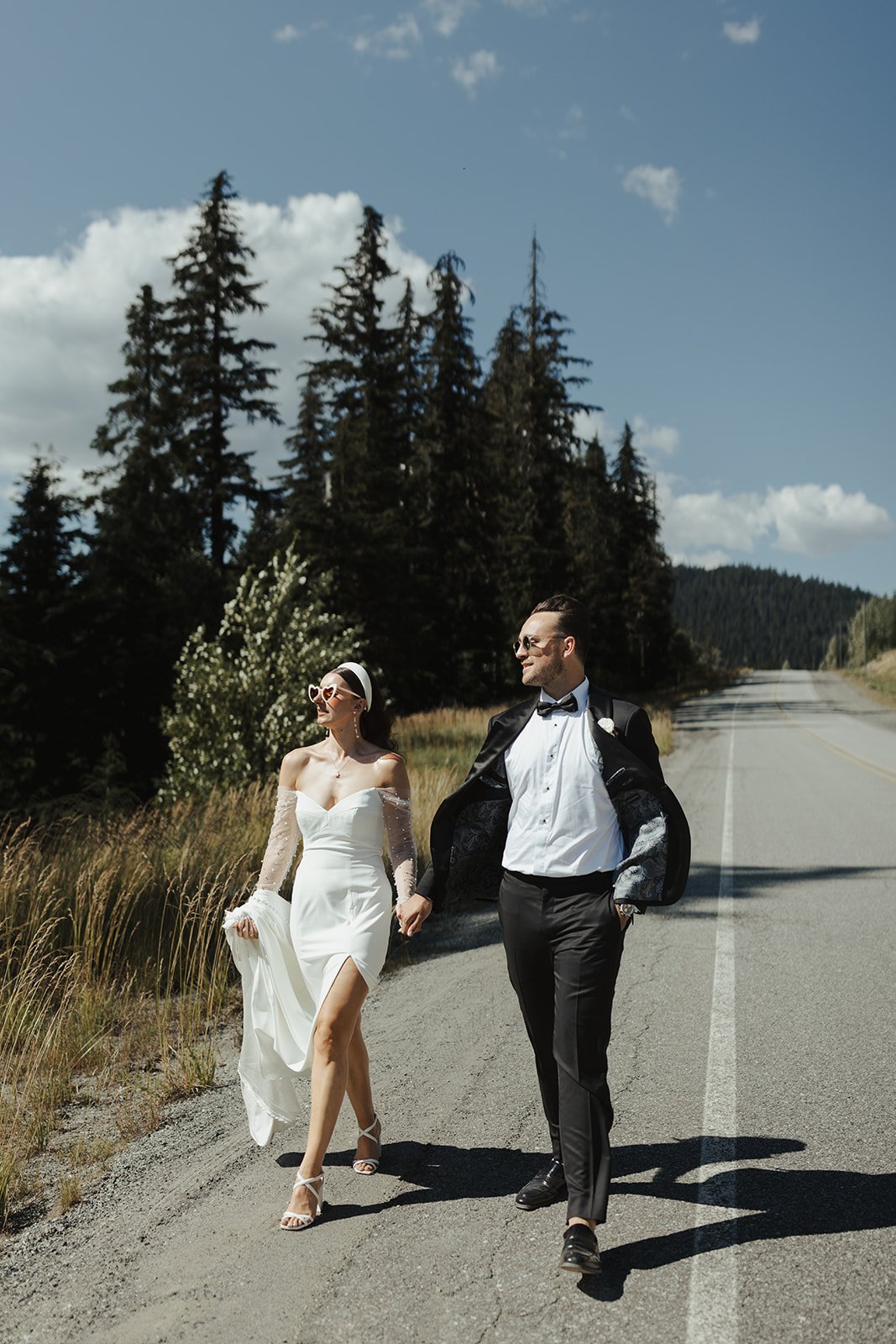 Sneak Peek_KirstyandTom_0046_Feature_Fleurescent.jpg