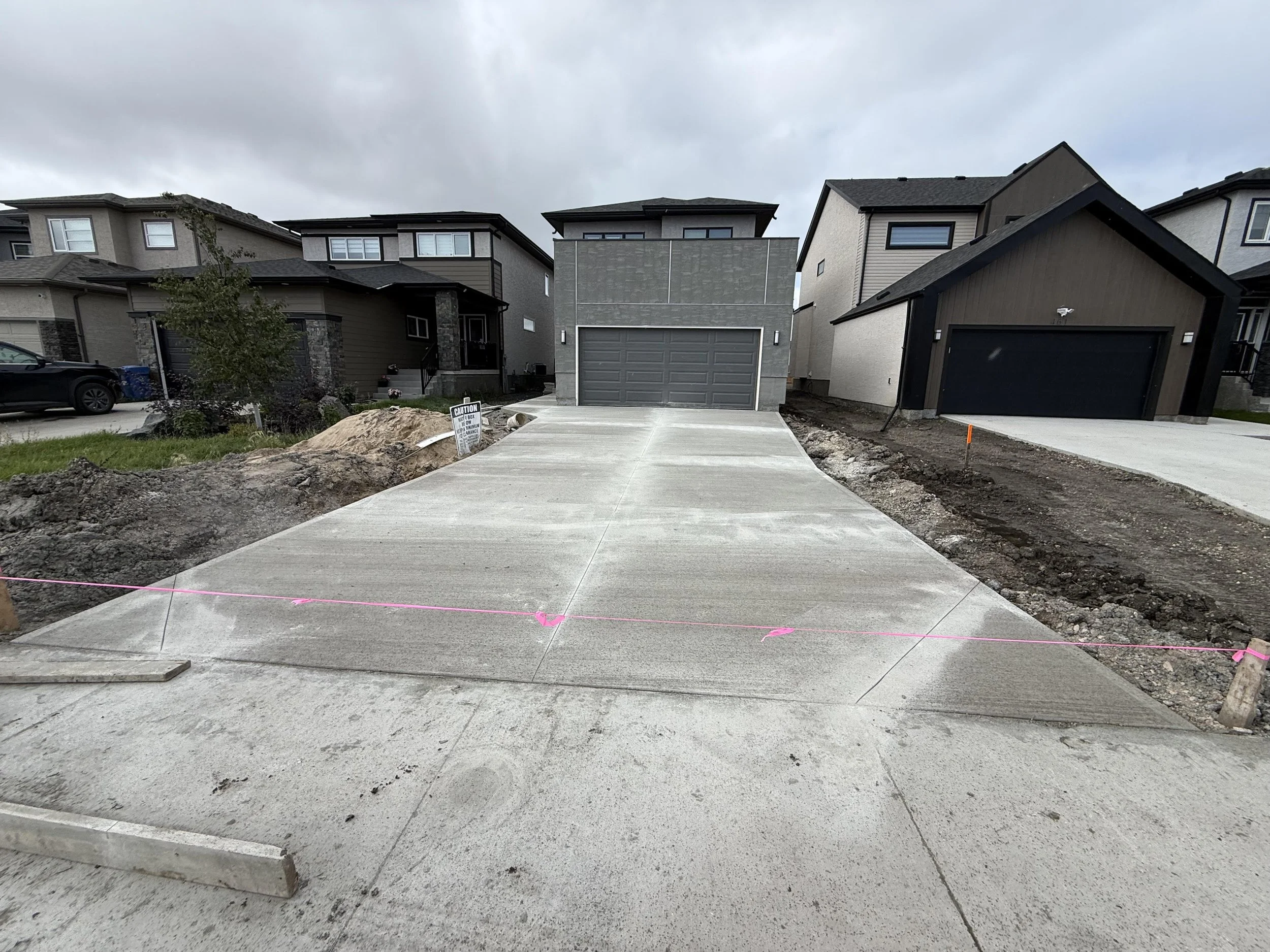 driveway 1.jpg