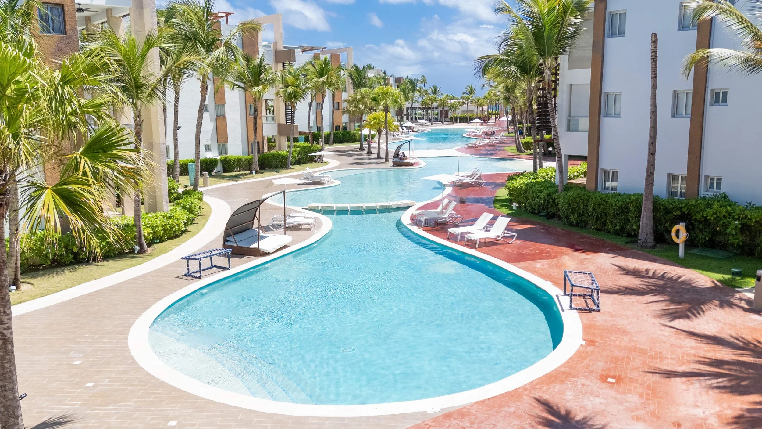 BIG POOL HOTEL PHOTOGRAPHY