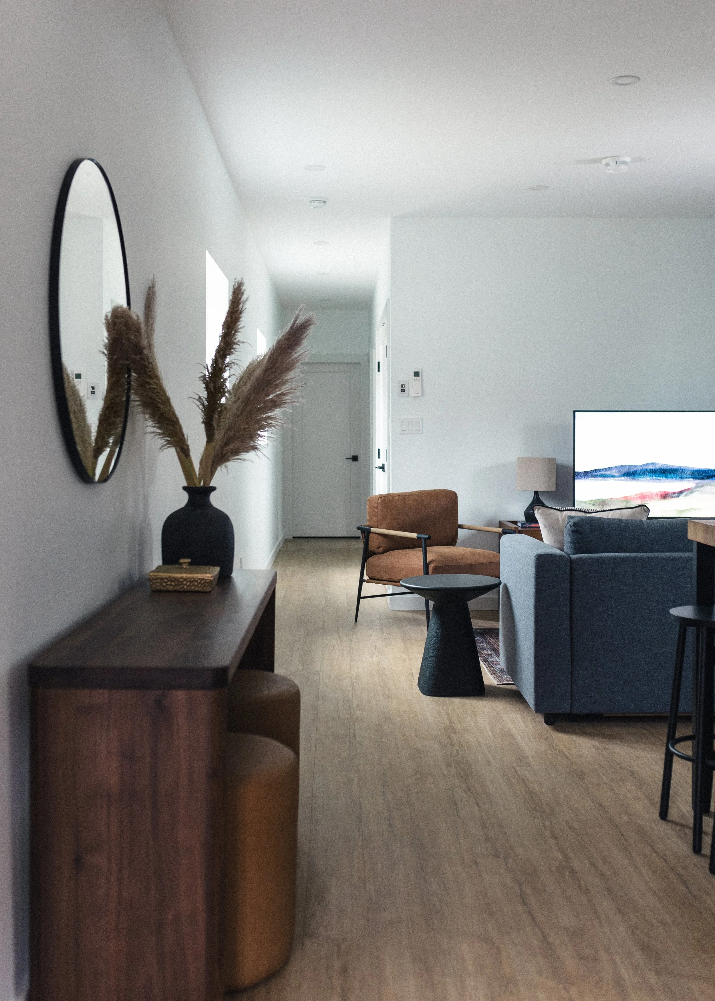  Crow's Nest Entryway