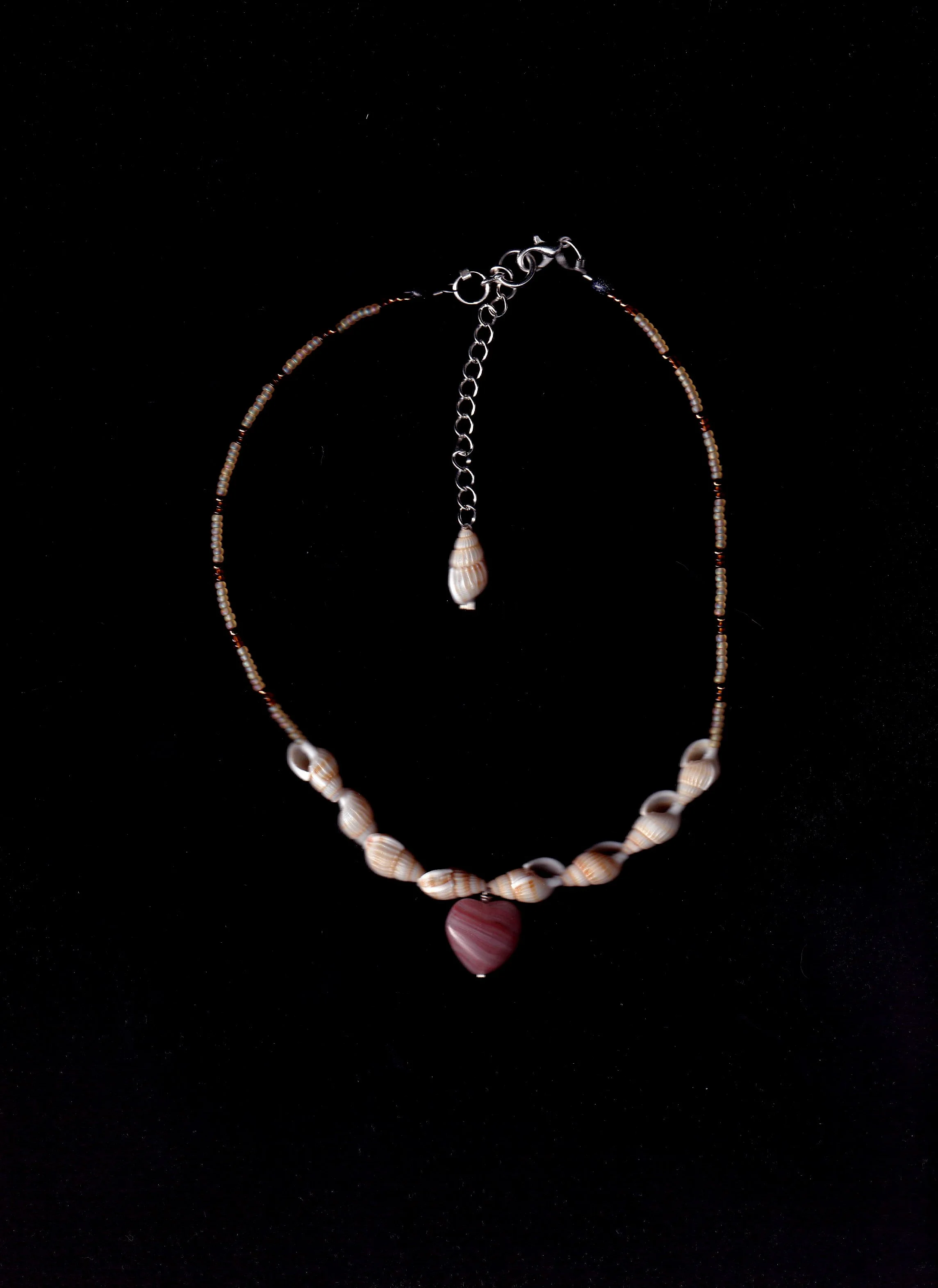 necklace_glassheart_sand dune.jpg
