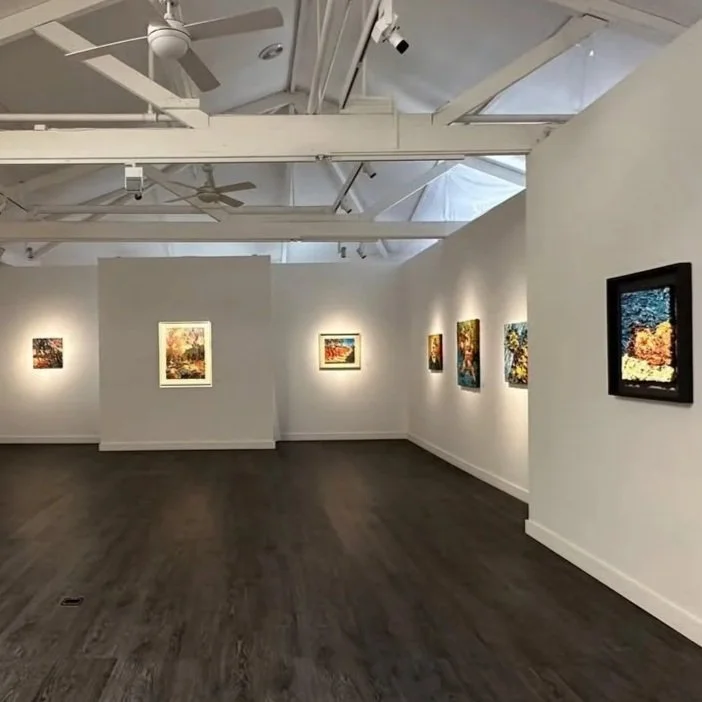  Overwhelming Surfaces 无尽之潜 
 Luo Qing 
 29 September - 19 October, 2023 
 REDBASE Art Sydney 