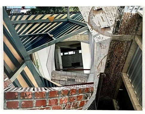 sunyoung-park_spinning-horizon_40-photographs-cut-and-layered_25-5-cm-x-19-cm-x-0-6-cm_2025.jpg